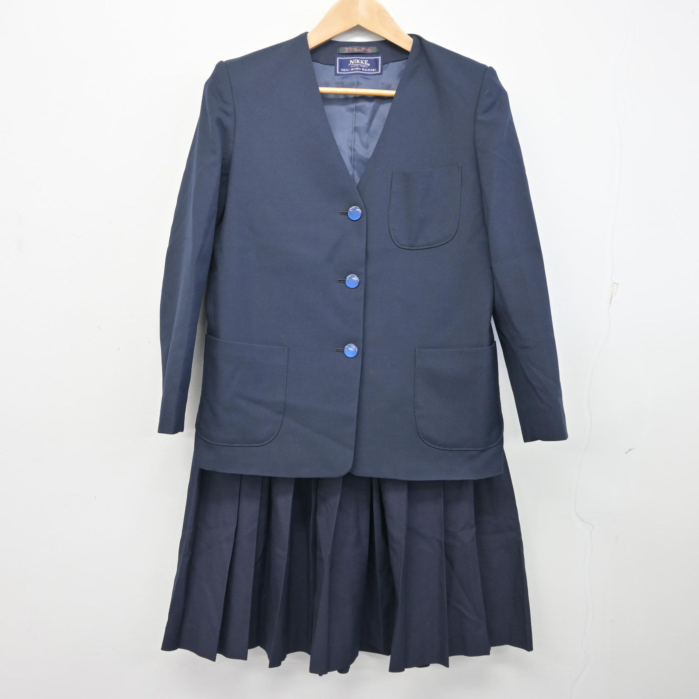 【中古】埼玉県 指扇中学校 女子制服 3点 (ブレザー・ベスト・スカート) sf096506