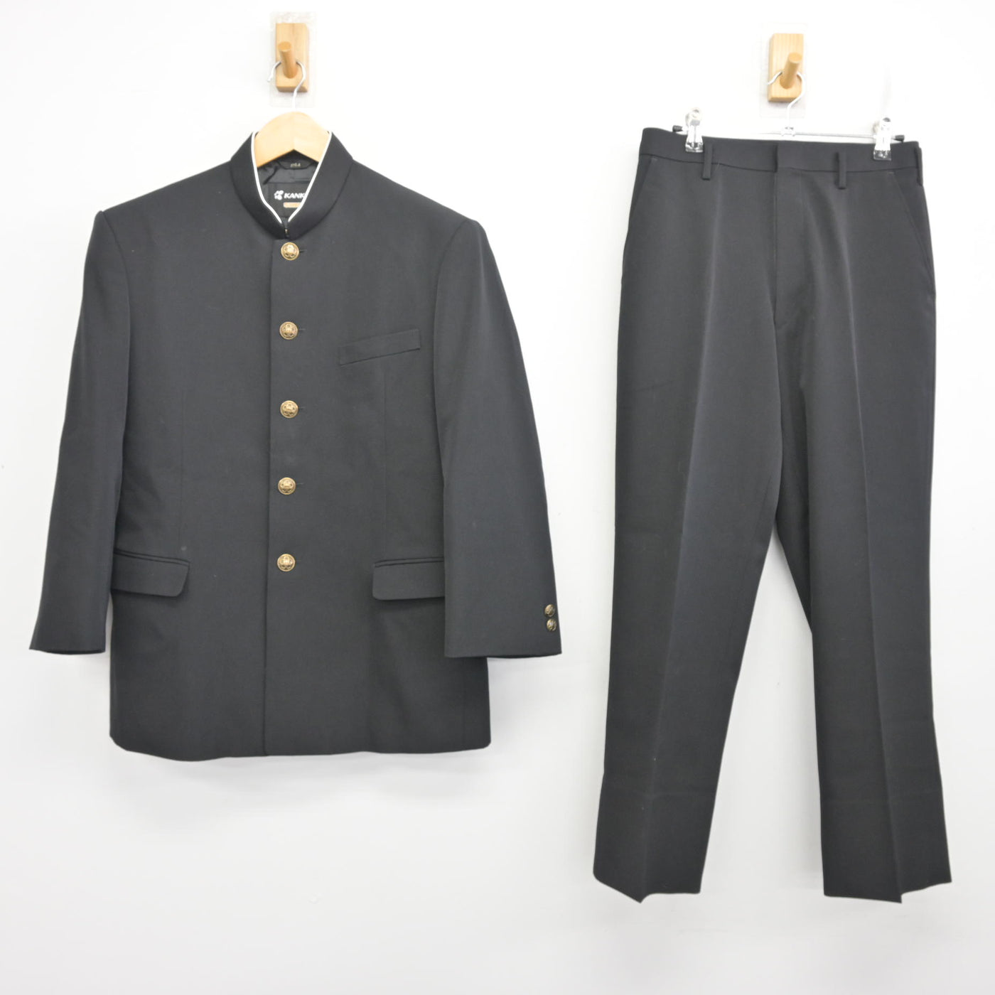 【中古】奈良県 生駒中学校 男子制服 2点 (学ラン・ズボン) sf096529