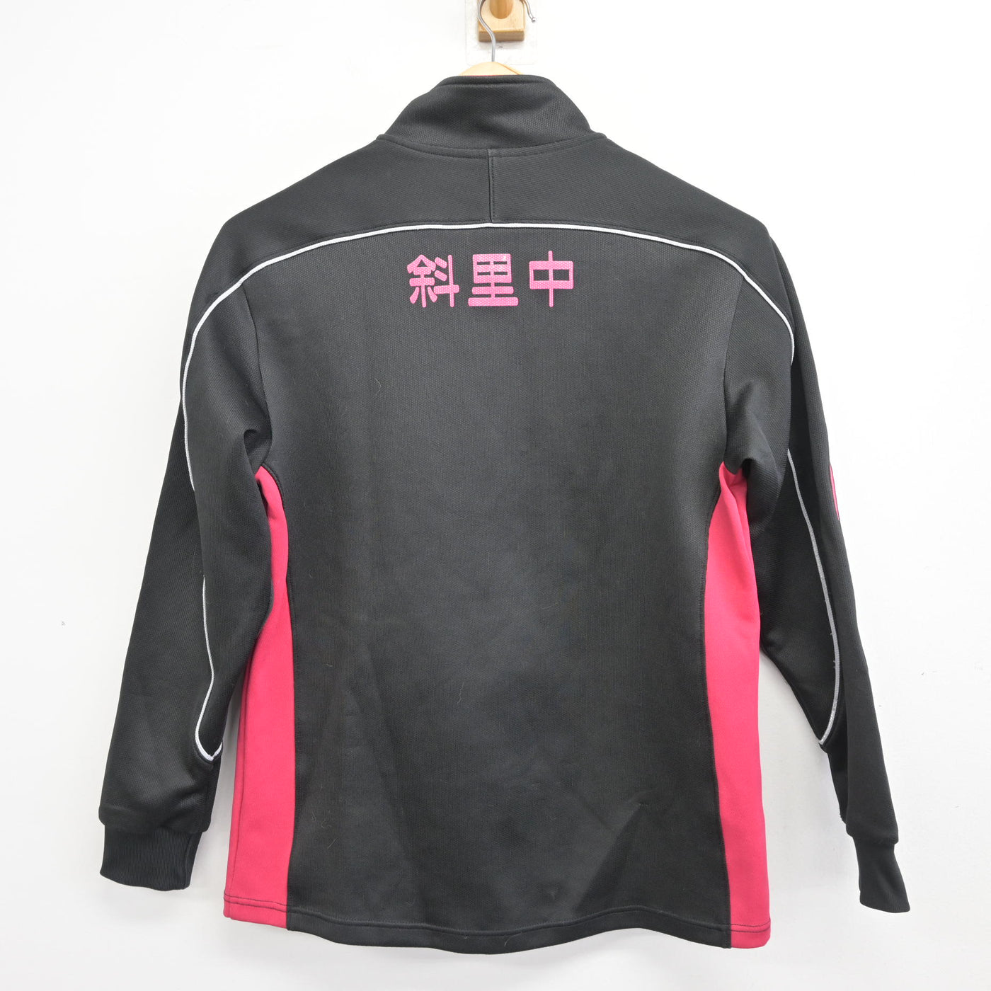 【中古】北海道 斜里中学校 女子制服 2点 (ジャージ 上・ジャージ 下) sf096586