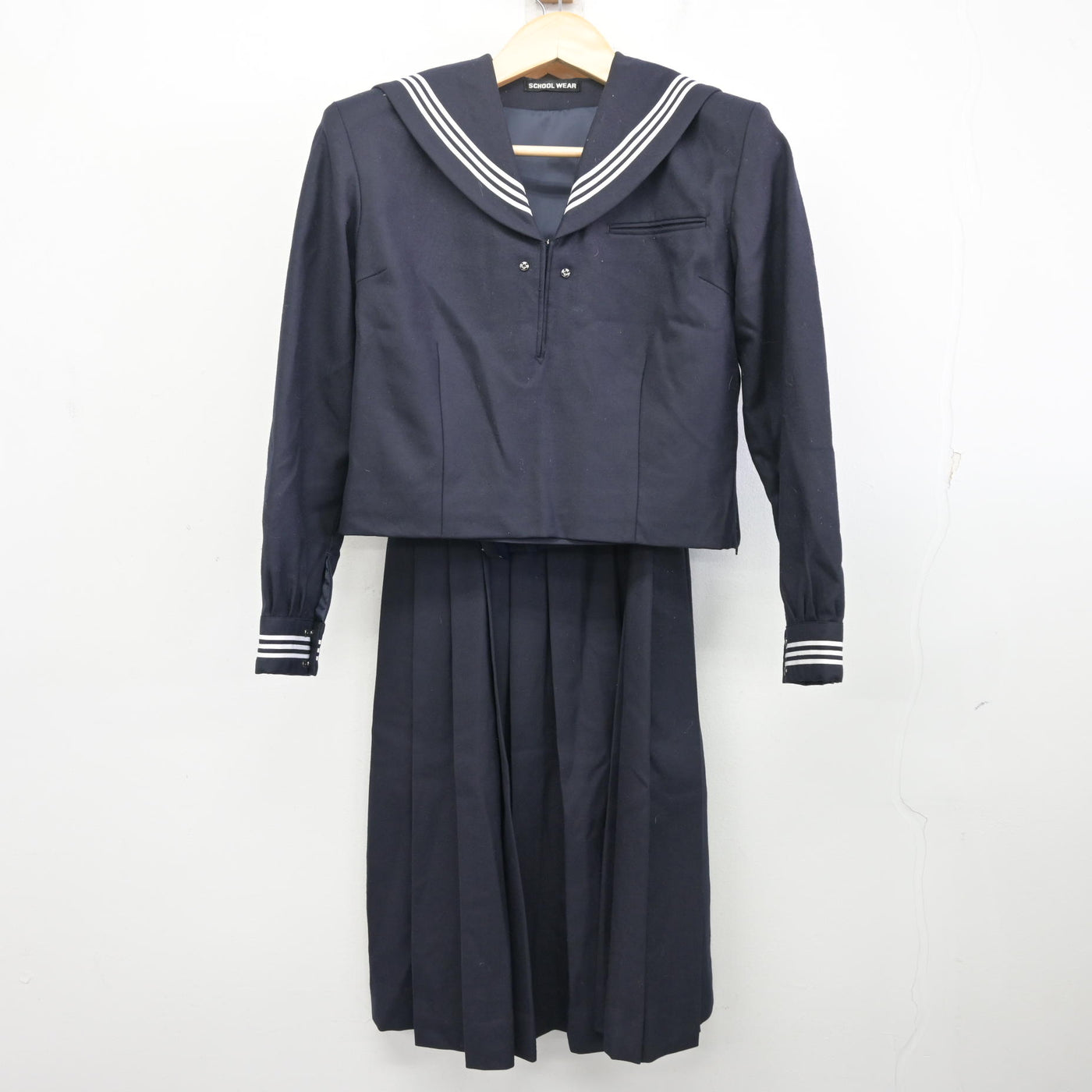 【中古】東京都 石神井南中学校/旧制服 女子制服 2点 (セーラー服・ジャンパースカート) sf096590
