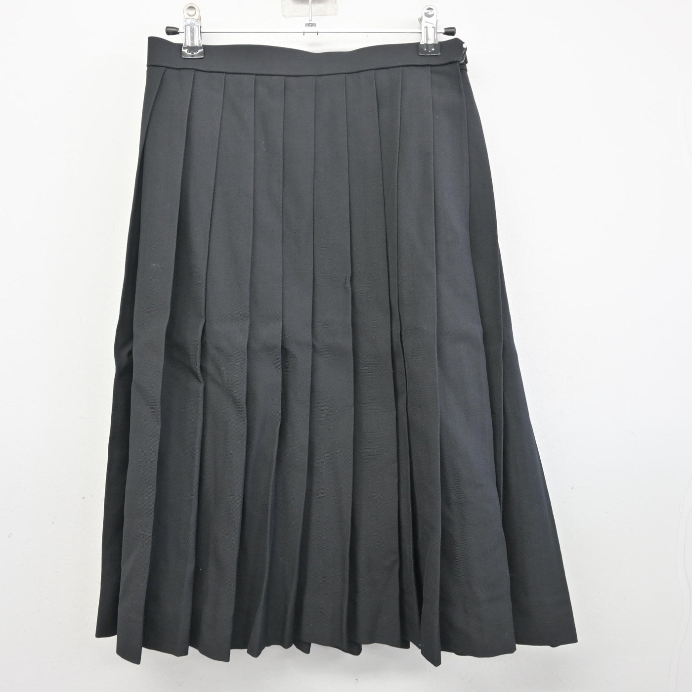 【中古】北海道 札幌稲雲高等学校 女子制服 4点 (ニット・セーラー服・スカート) sf096615