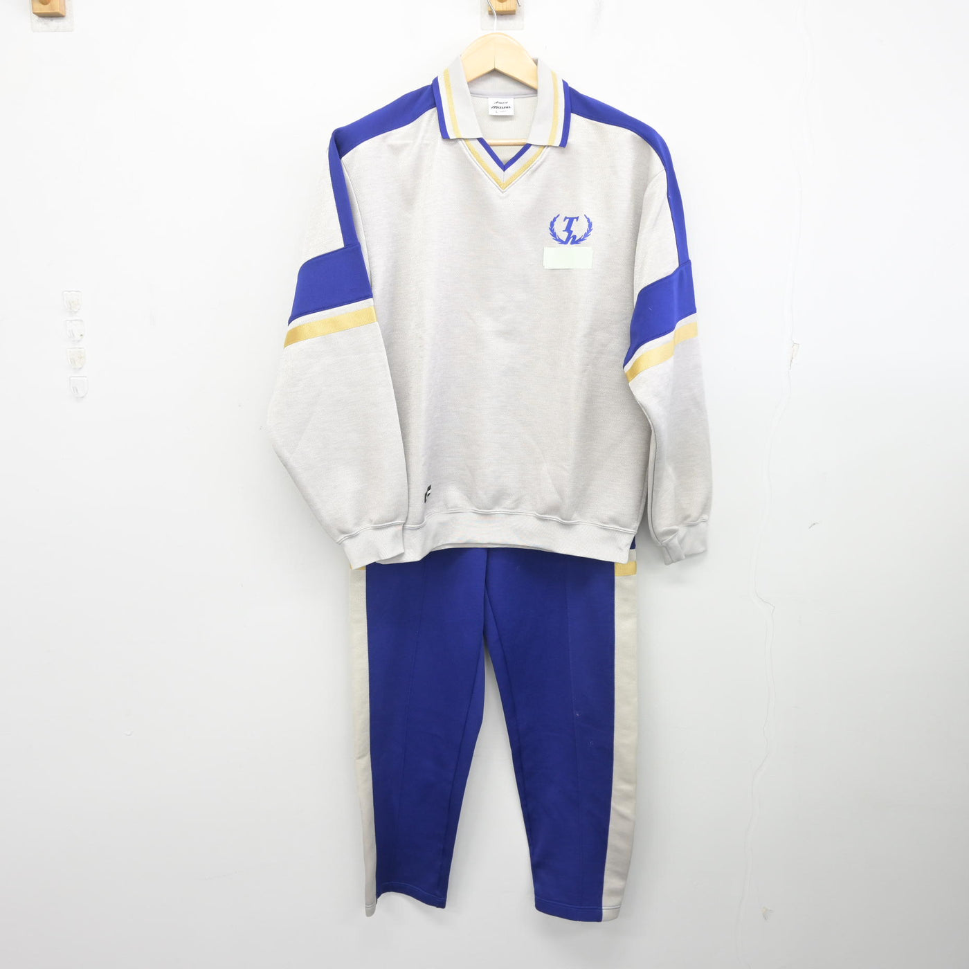 【中古】愛知県 東郷高等学校 女子制服 2点 (ジャージ 上・ジャージ 下) sf096678