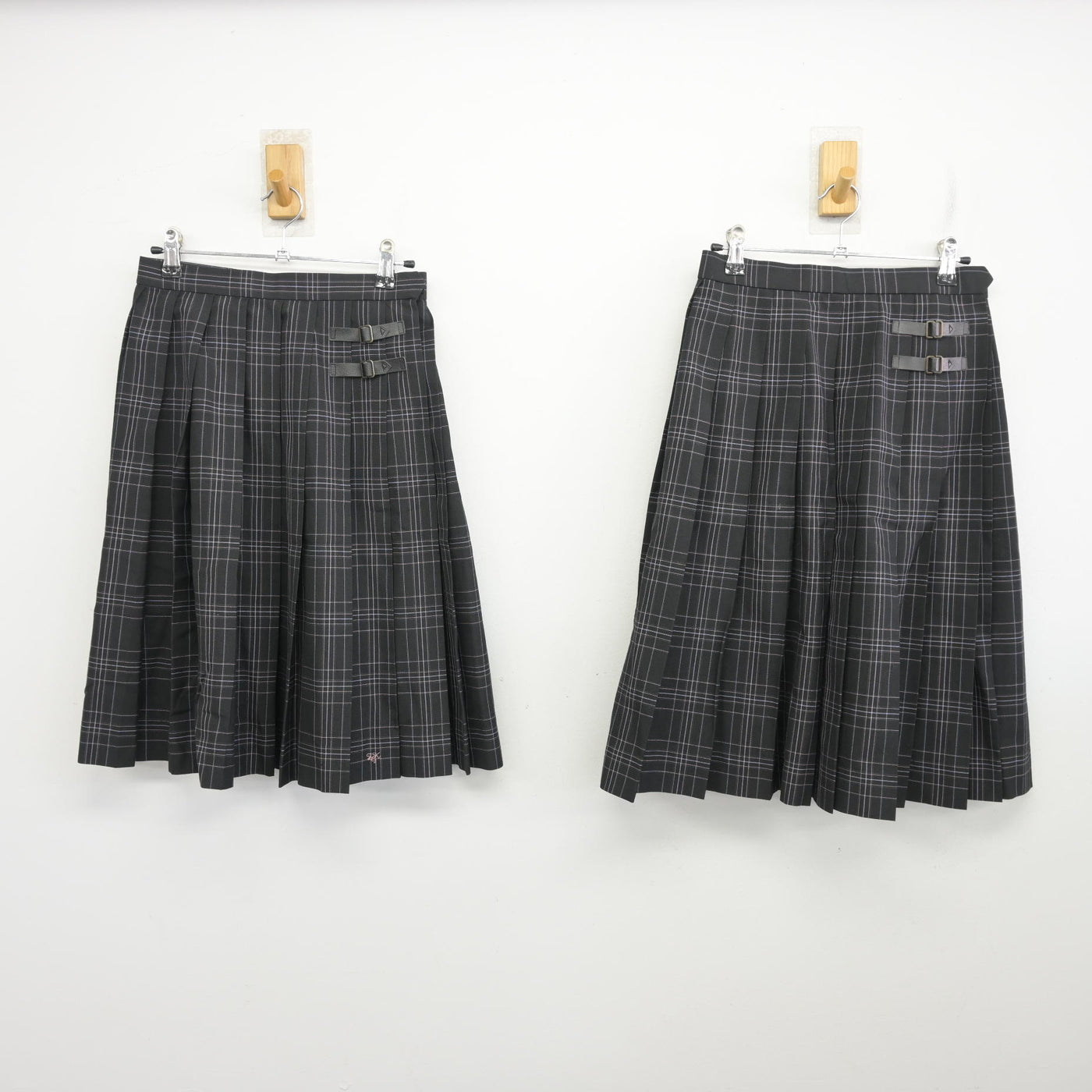 中古】静岡県 富岳館高等学校 女子制服 2点 (スカート) sf096685