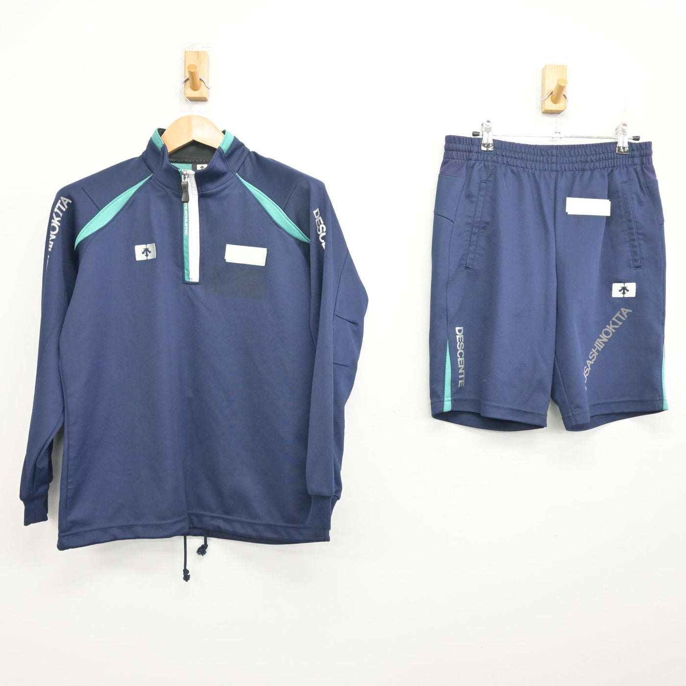 【中古】東京都 武蔵野北高等学校 女子制服 2点 (ジャージ 上・体操服 上) sf096845