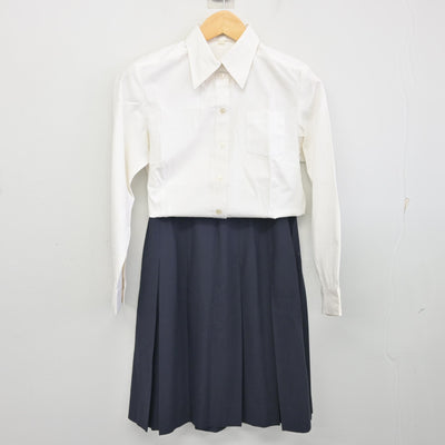 【中古】熊本県 九州学院高等学校/旧制服 女子制服 2点 (シャツ・スカート) sf096918