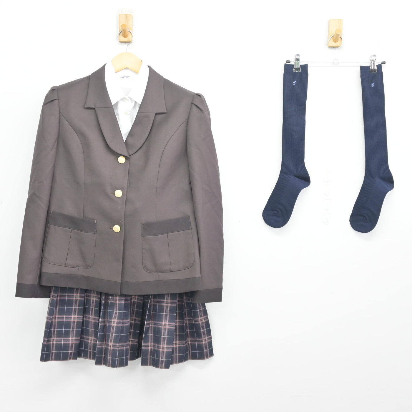 【中古】宮城県 聖ドミニコ学院高等学校 女子制服 4点 (ブレザー・シャツ・スカート) sf097530