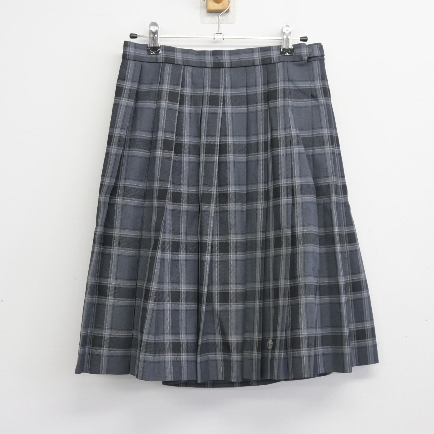 【中古】秋田県 ノースアジア大学明桜高等学校 女子制服 3点 (ブレザー・シャツ・スカート) sf097535