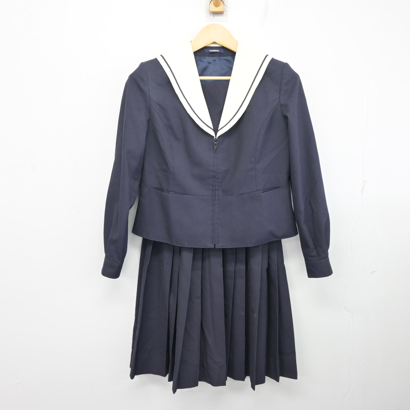 【中古】岐阜県 大垣商業高等学校 女子制服 2点 (セーラー服・スカート) sf097591