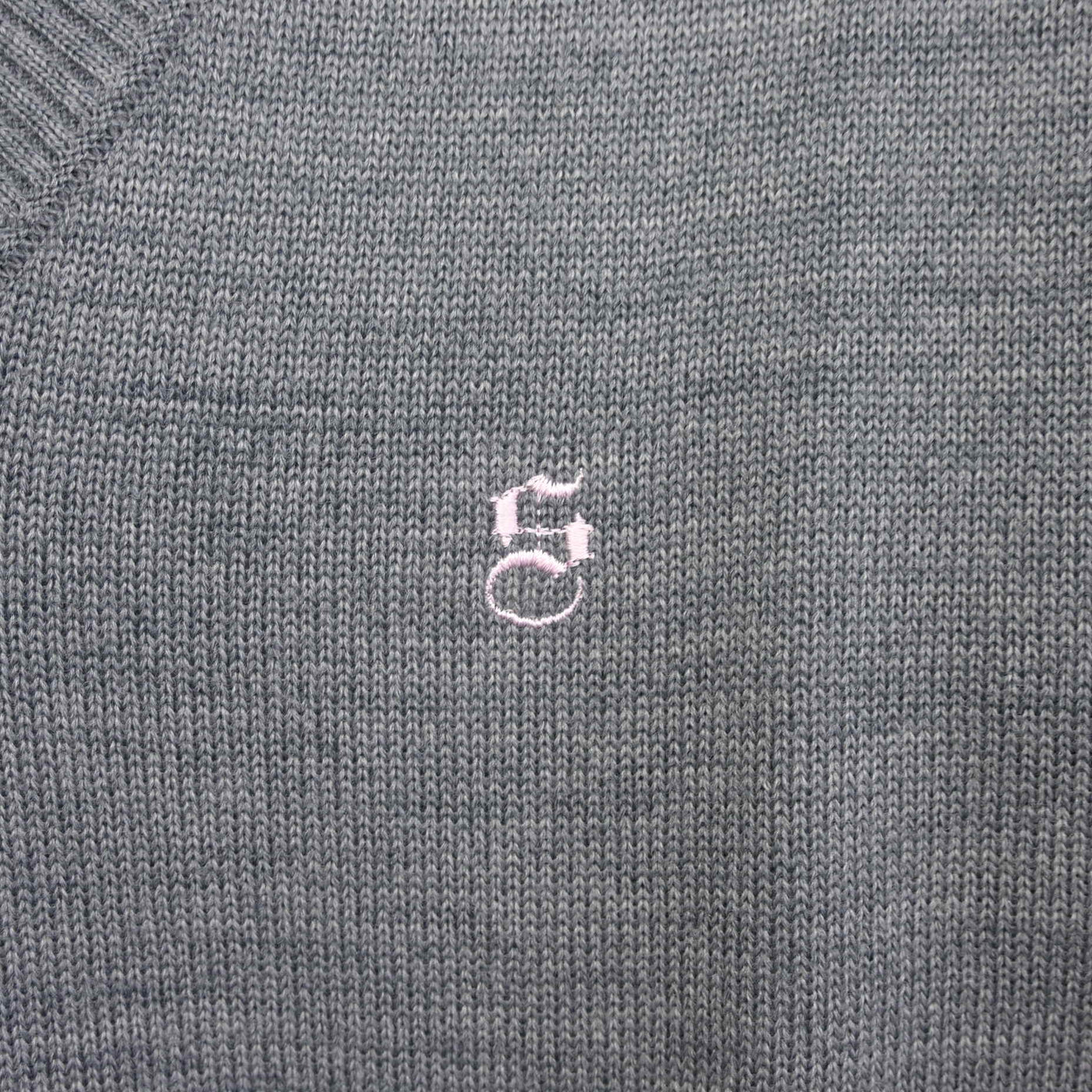【中古】東京都 下北沢成徳高等学校 女子制服 3点 (ニット・シャツ・スカート) sf097608