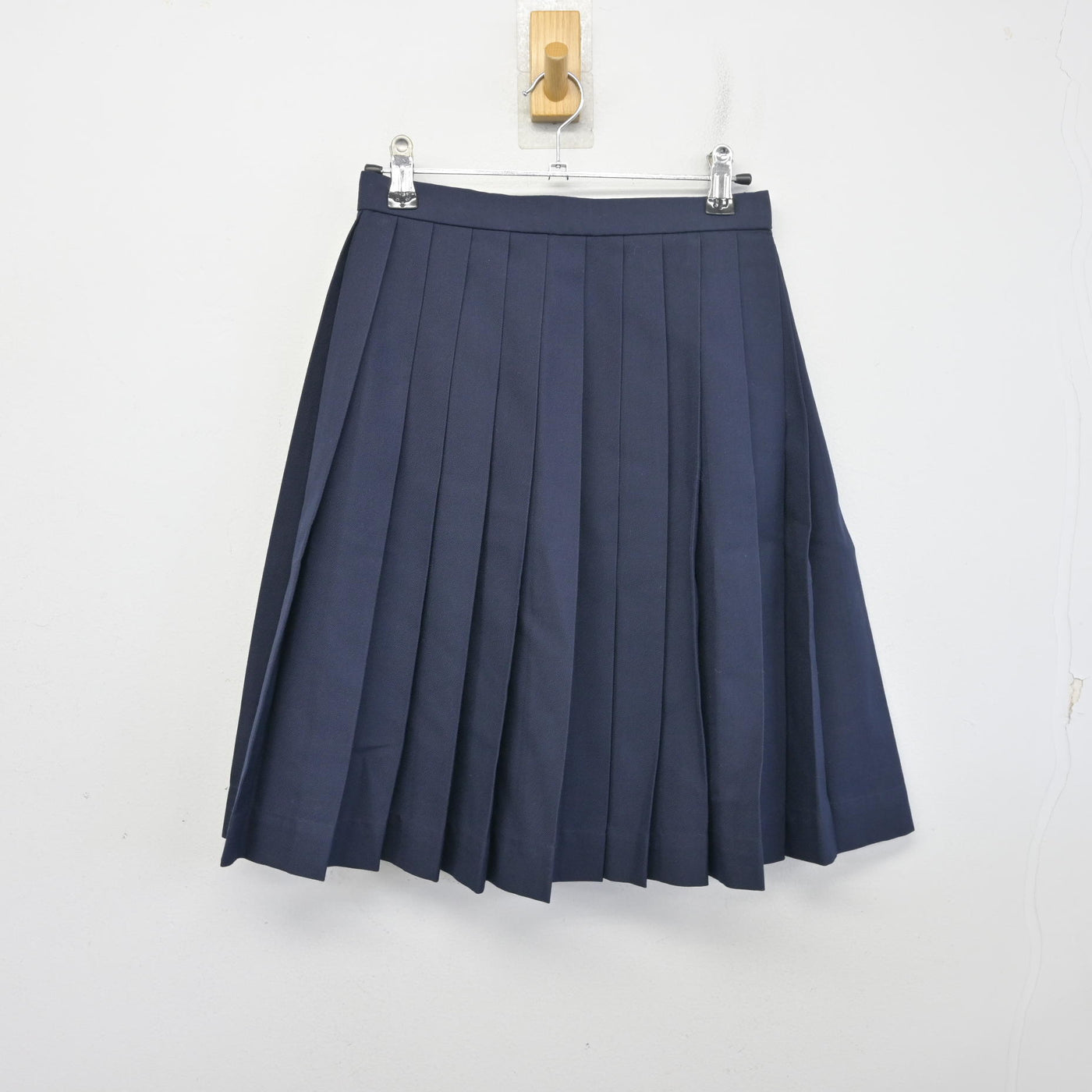 【中古】広島県 尾道北高等学校 女子制服 3点 (セーラー服・セーラー服・スカート) sf097659