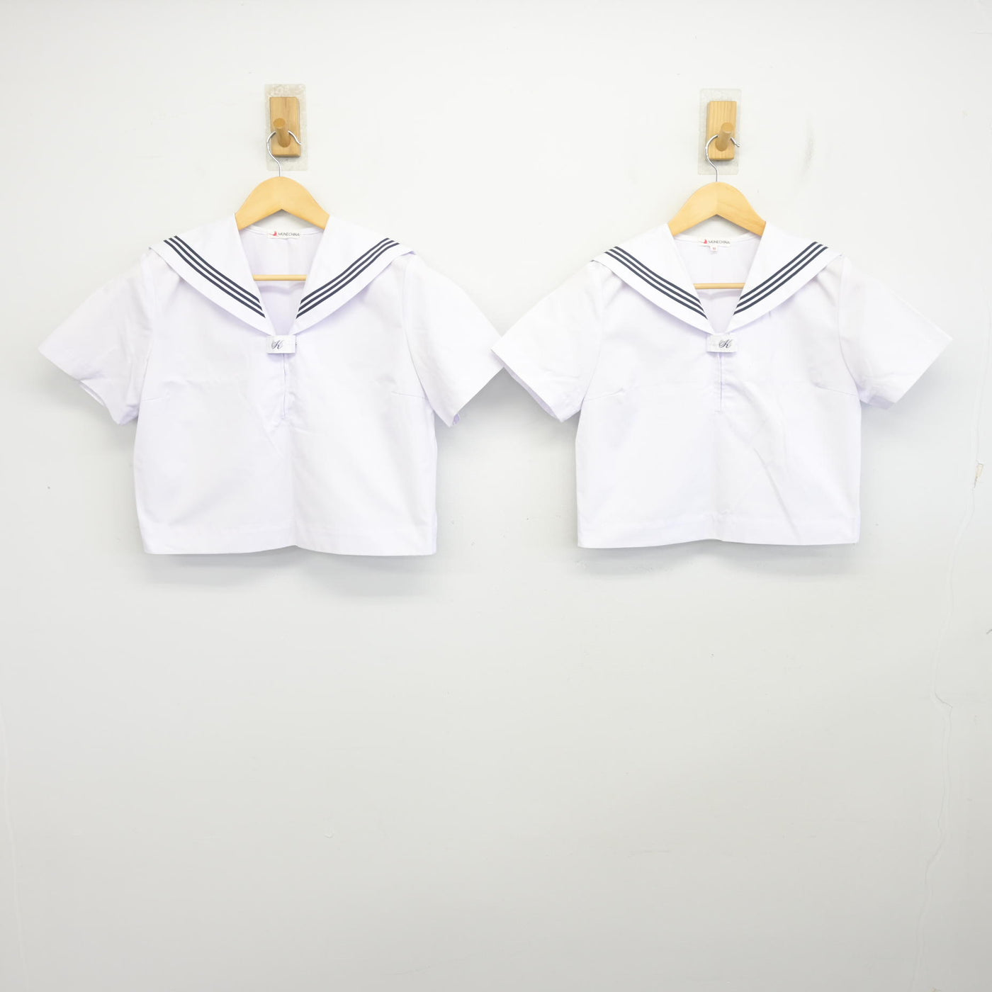 【中古】広島県 尾道北高等学校 女子制服 2点 (セーラー服・セーラー服) sf097661