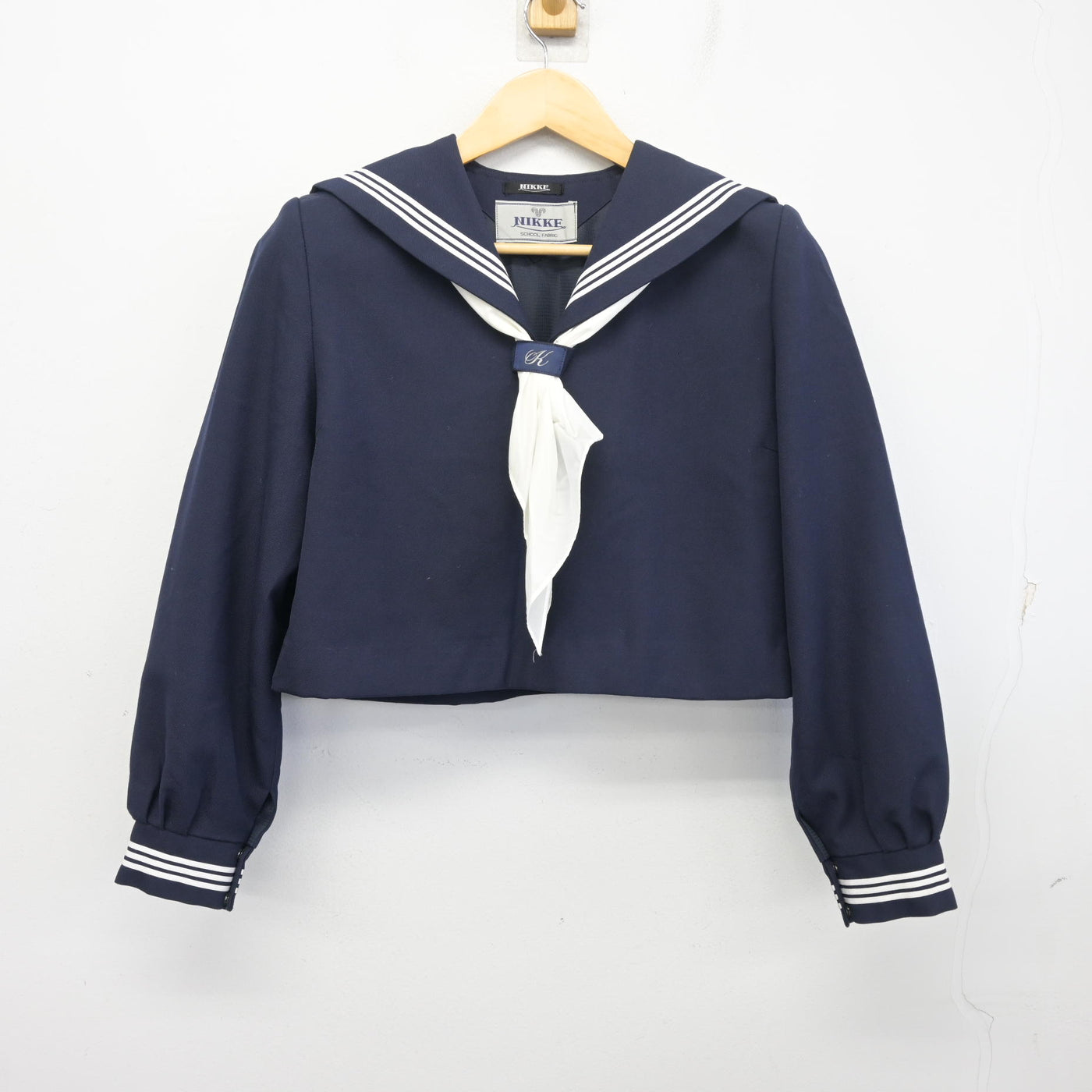 【中古】広島県 尾道北高等学校 女子制服 3点 (セーラー服・スカート) sf097663