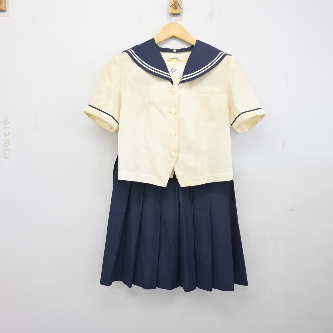 【中古】千葉県 千葉日本大学第一中学校 女子制服 3点 (セーラー服・スカート) sf097673