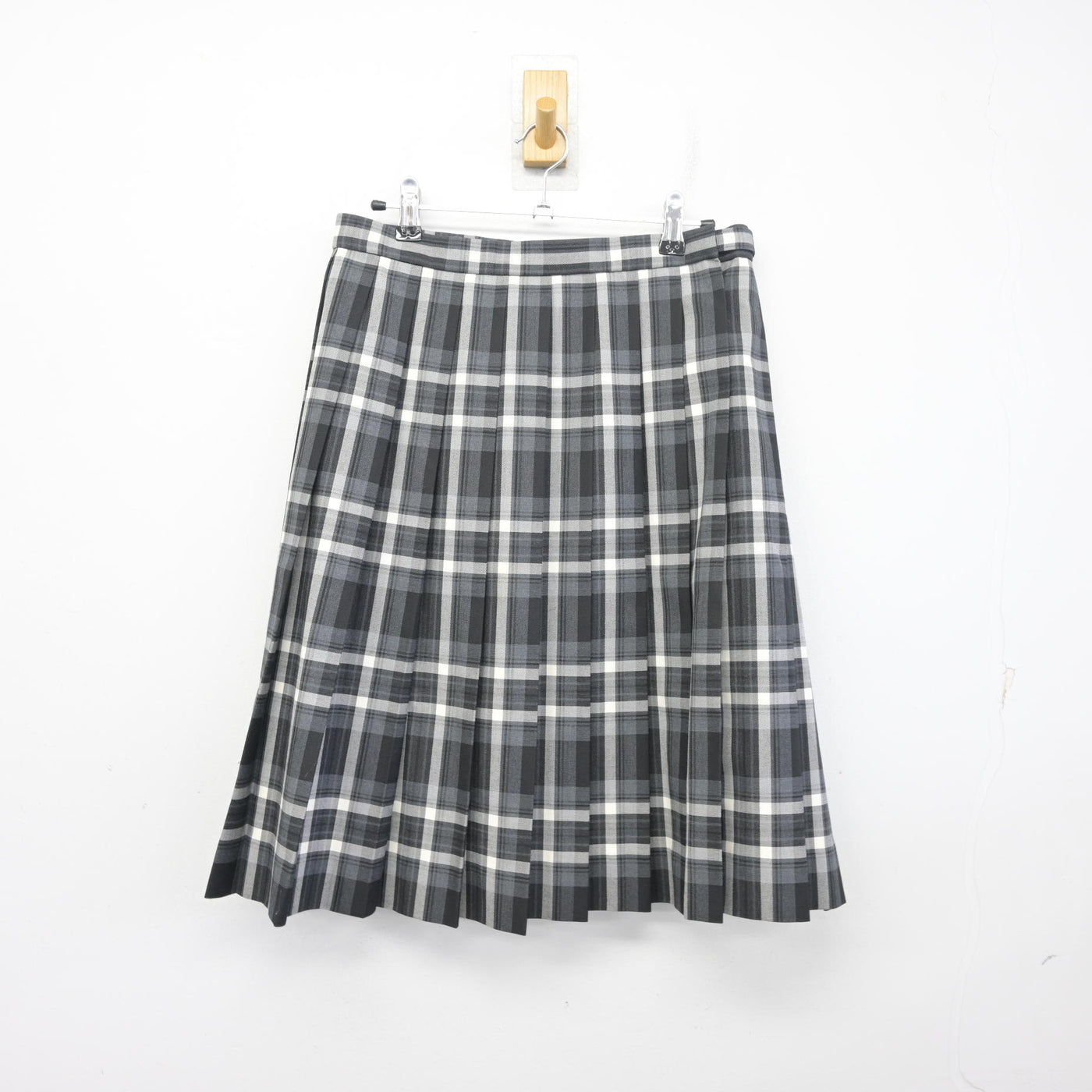 【中古】神奈川県 平塚中等教育学校 女子制服 3点 (ブレザー・スカート) sf097682