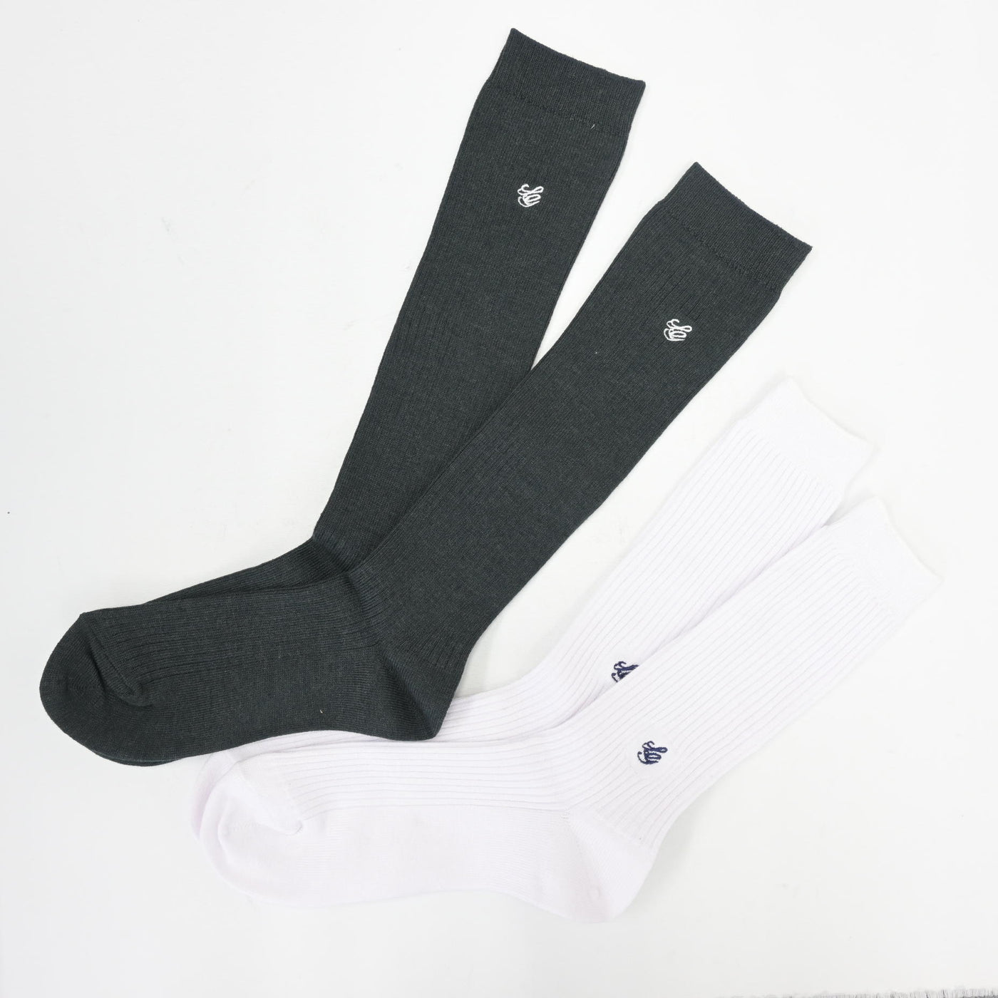 【中古】東京都 淑徳中学校・高等学校 女子制服 2点 (靴下) sf097698