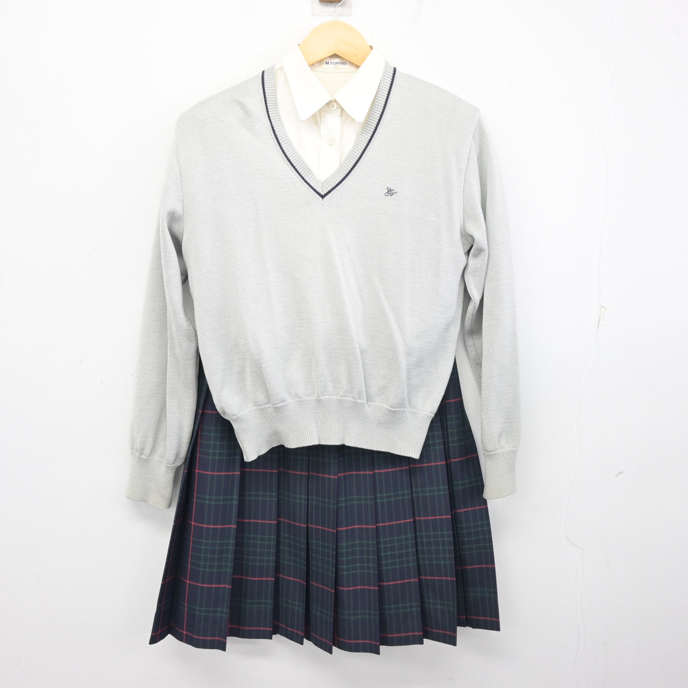 【中古】千葉県 千葉日本大学第一中学校・高等学校 女子制服 4点 (ブレザー・ニット・シャツ・スカート) sf097702