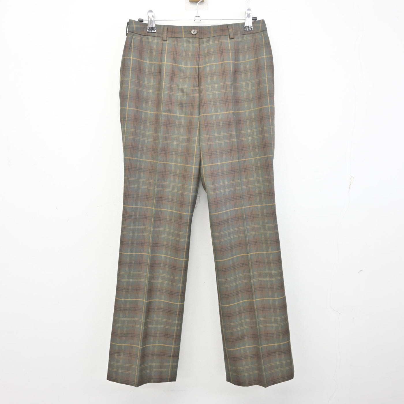 【中古】群馬県  高崎経済大学附属高等学校 女子制服 3点 (ニット・シャツ・ズボン) sf097707