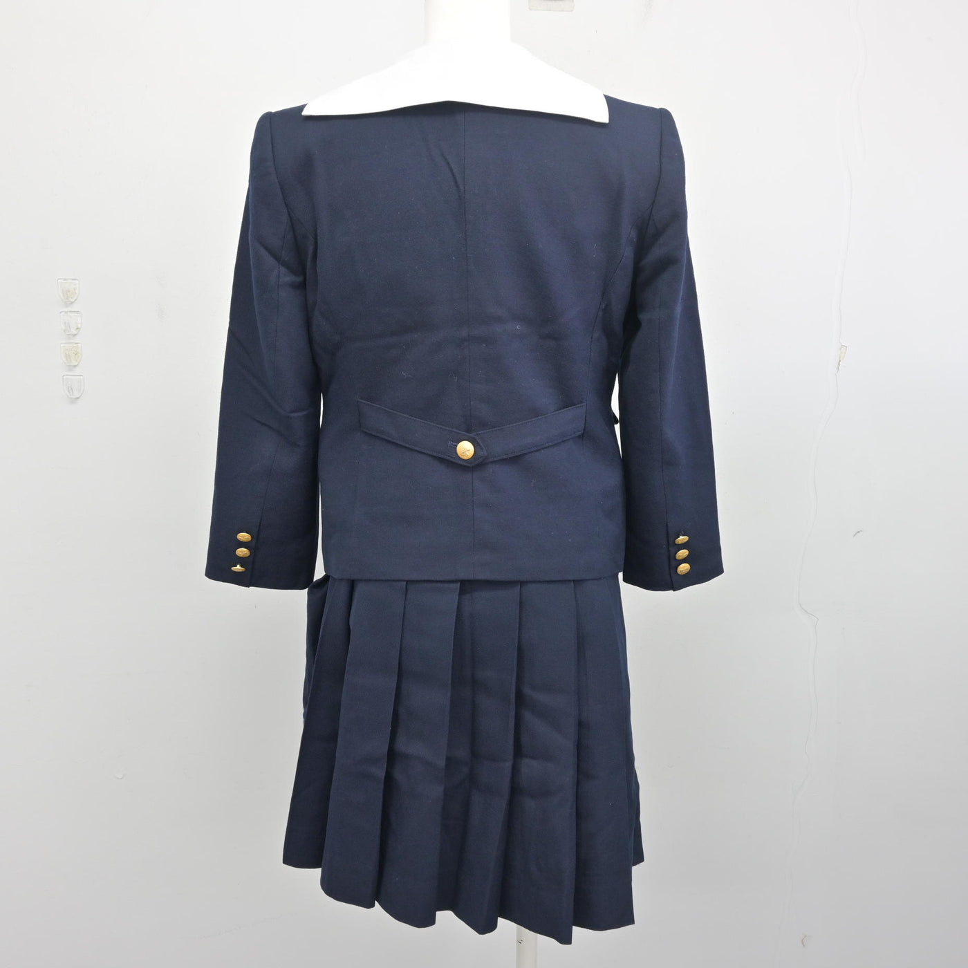 【中古】岡山県 就実高等学校 女子制服 4点 (ブレザー・ベスト・セーラー服・スカート) sf097713