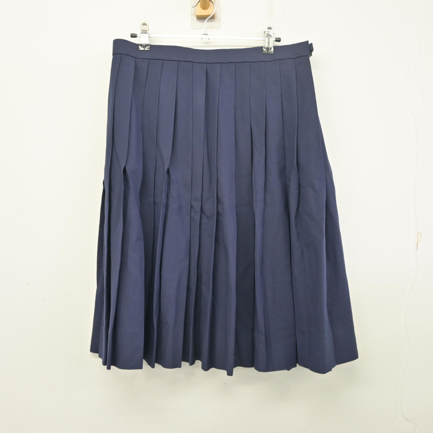 【中古】兵庫県 姫路市立東中学校 女子制服 3点 (セーラー服・その他アイテム・スカート) sf097734