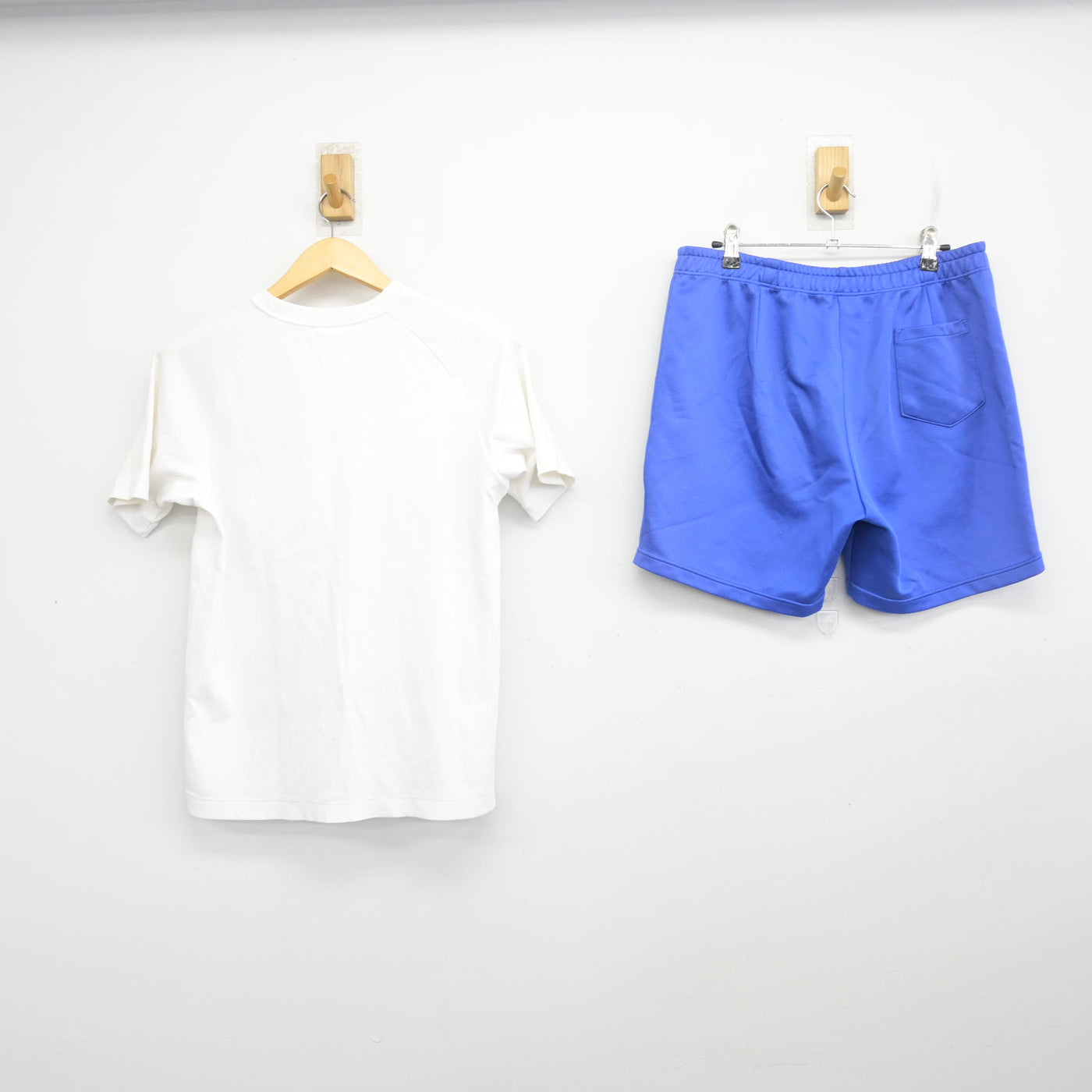 【中古】兵庫県 姫路市立東中学校 女子制服 2点 (体操服 上・体操服 下) sf097736