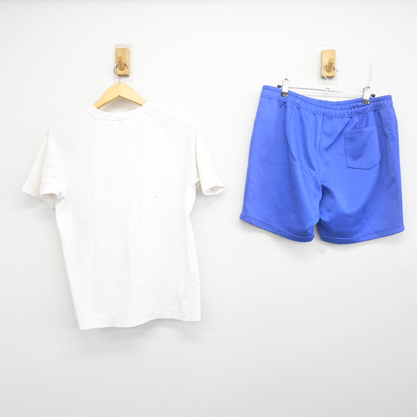 【中古】兵庫県 姫路市立東中学校 女子制服 2点 (体操服 上・体操服 下) sf097737