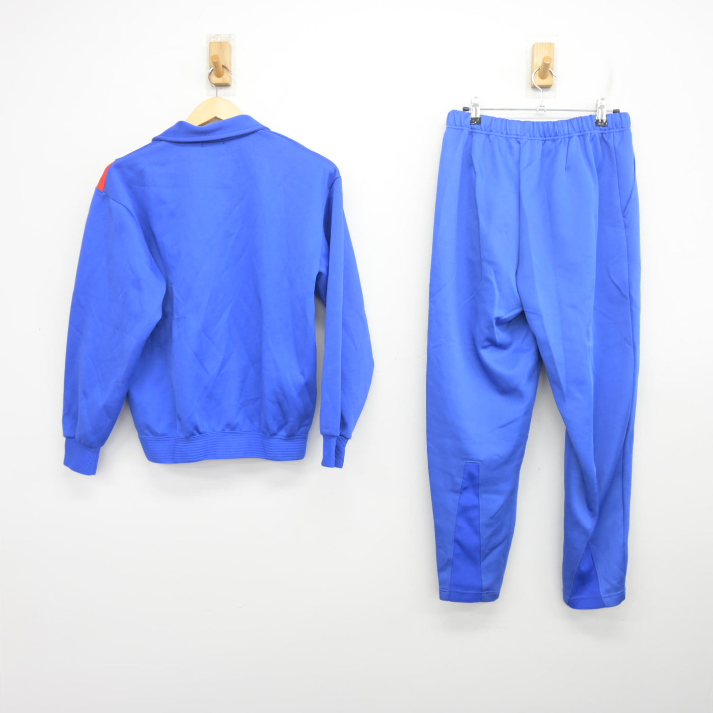 【中古】兵庫県 姫路市立東中学校 女子制服 2点 (ジャージ 上・ジャージ 下) sf097739
