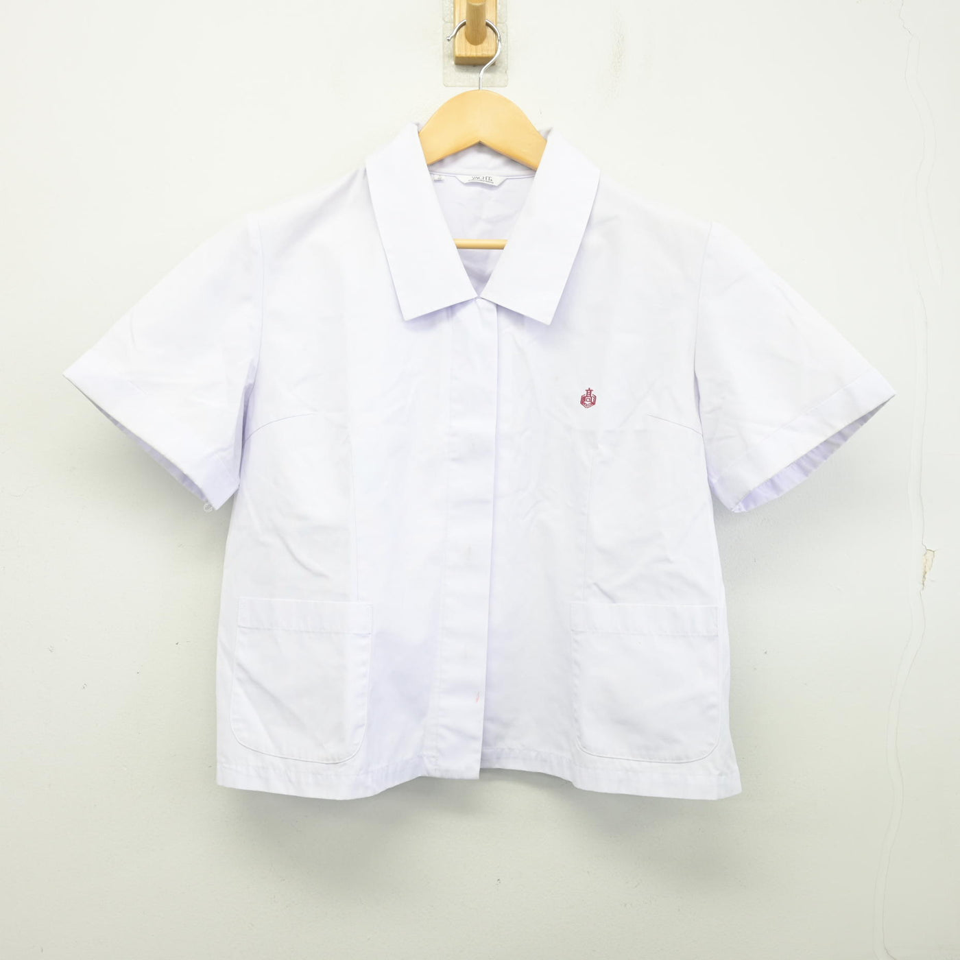 【中古】兵庫県 飾磨高等学校 女子制服 2点 (シャツ・スカート) sf097741