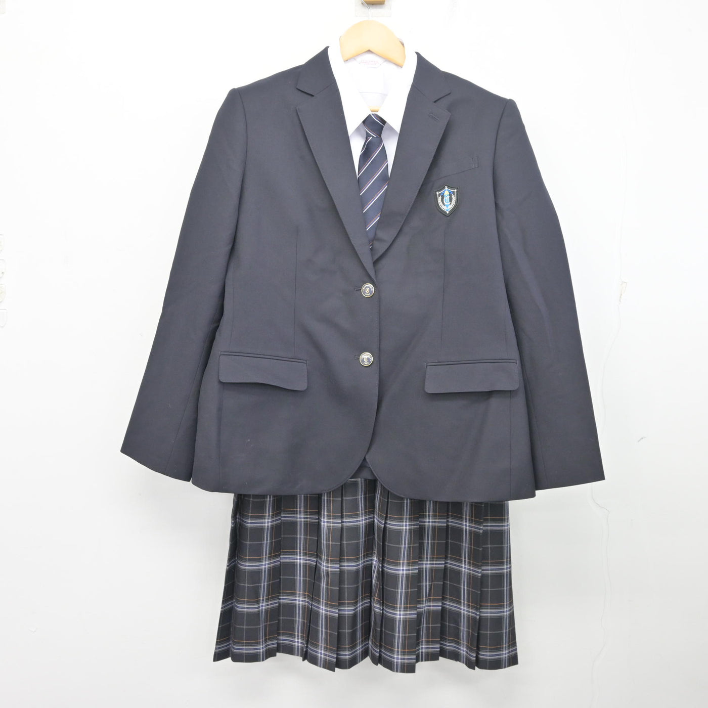 【中古】宮城県 長命ケ丘中学校 女子制服 4点 (ブレザー・シャツ・スカート) sf097747