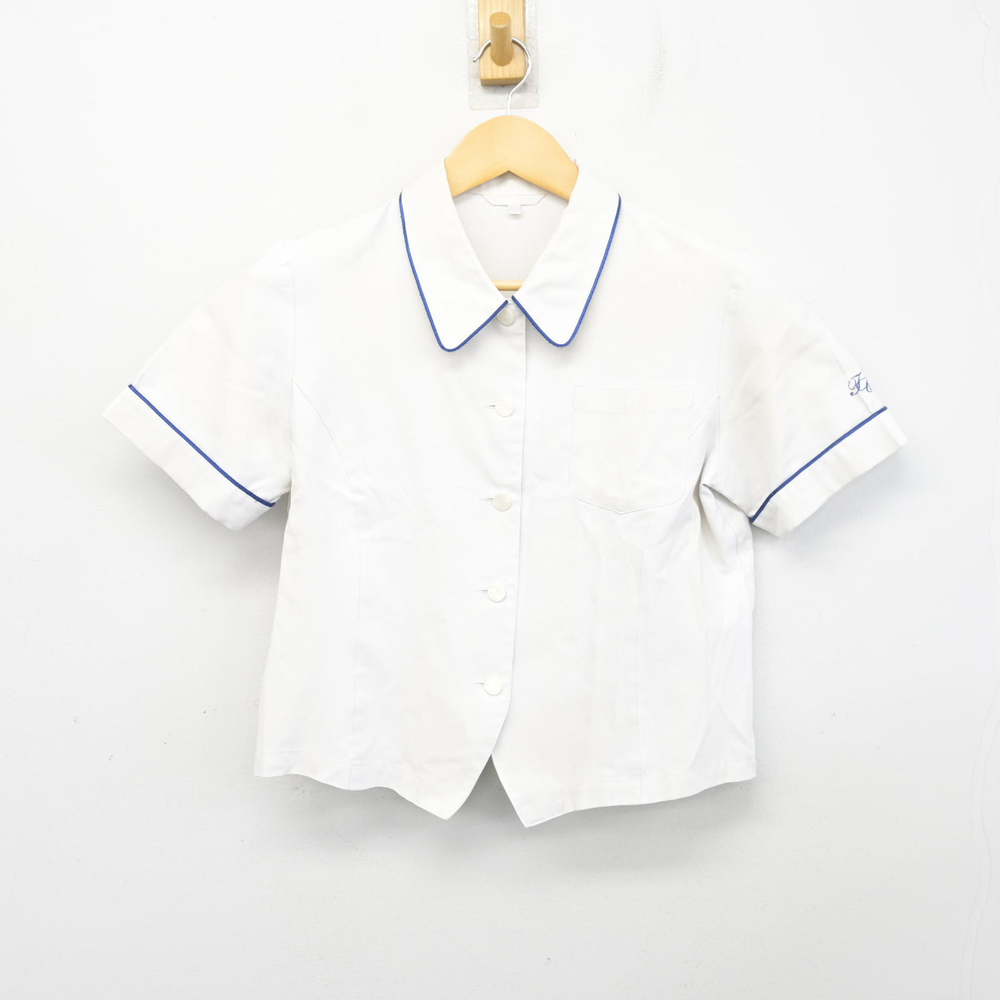 【中古】佐賀県 鳥栖商業高等学校 女子制服 2点 (ブラウス・スカート) sf097750