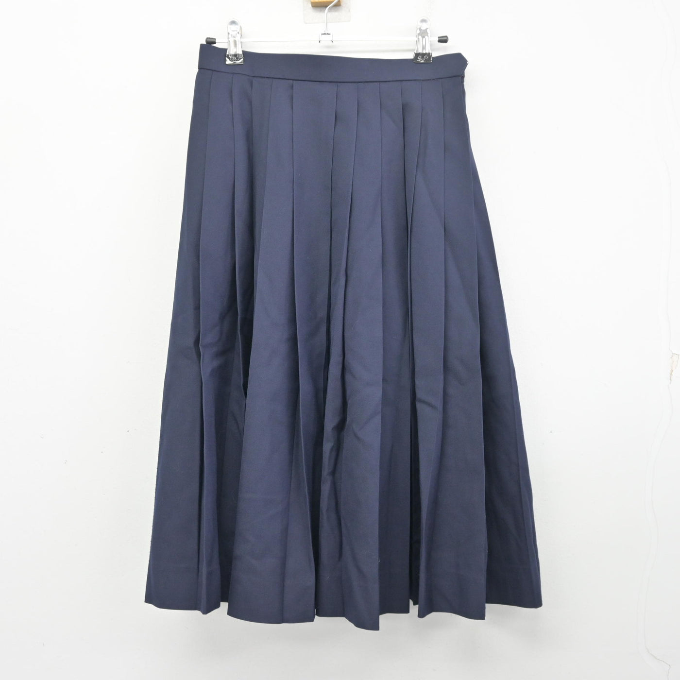 【中古】愛知県 栄中学校 女子制服 3点 (セーラー服・スカート) sf097765