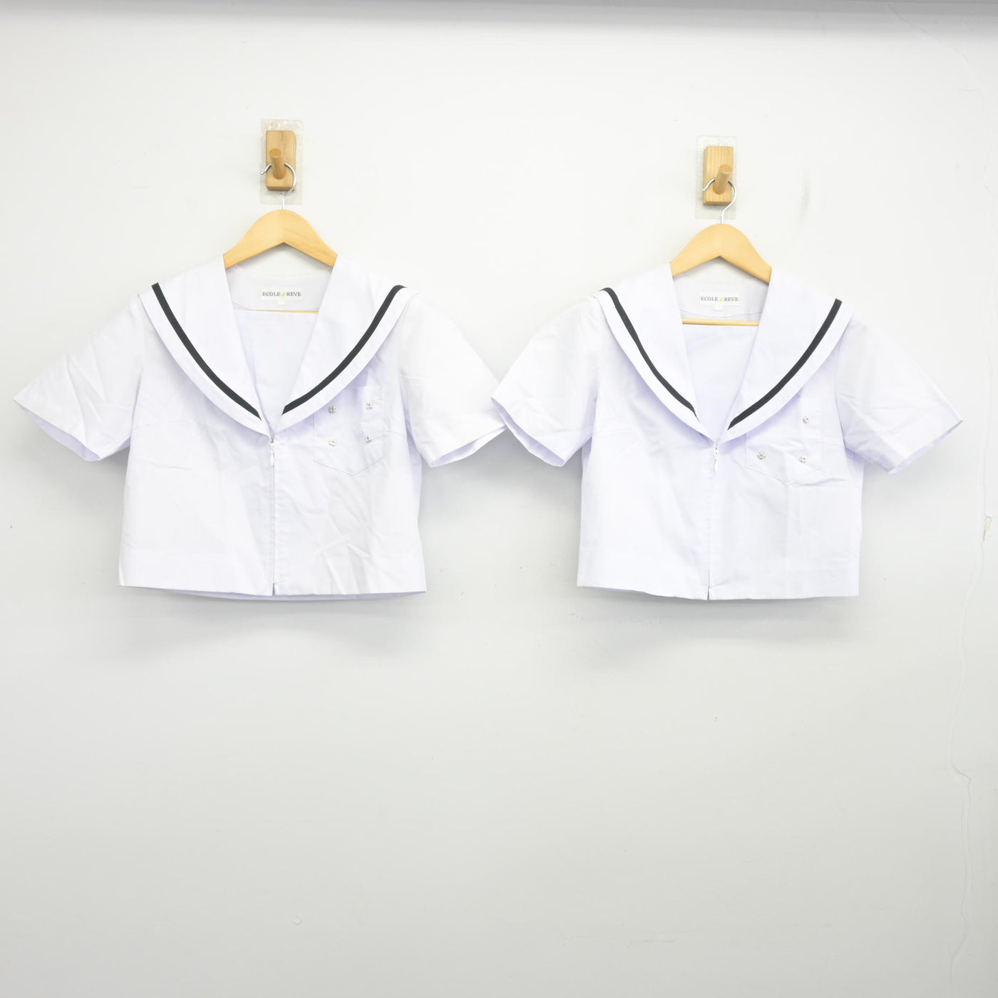 【中古】愛知県 栄中学校 女子制服 3点 (セーラー服・スカート) sf097766
