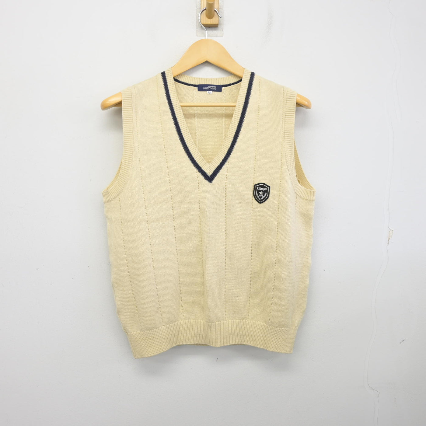 【中古】京都府 北嵯峨高等学校 女子制服 3点 (ニットベスト・スカート) sf097778