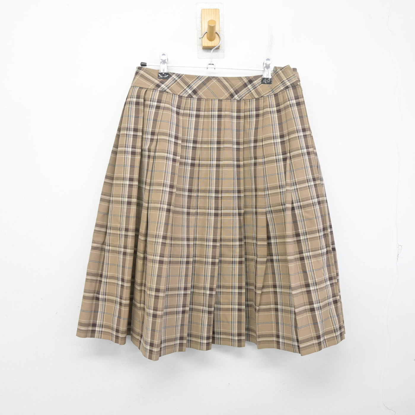 【中古】京都府 北嵯峨高等学校 女子制服 3点 (ニットベスト・スカート) sf097778