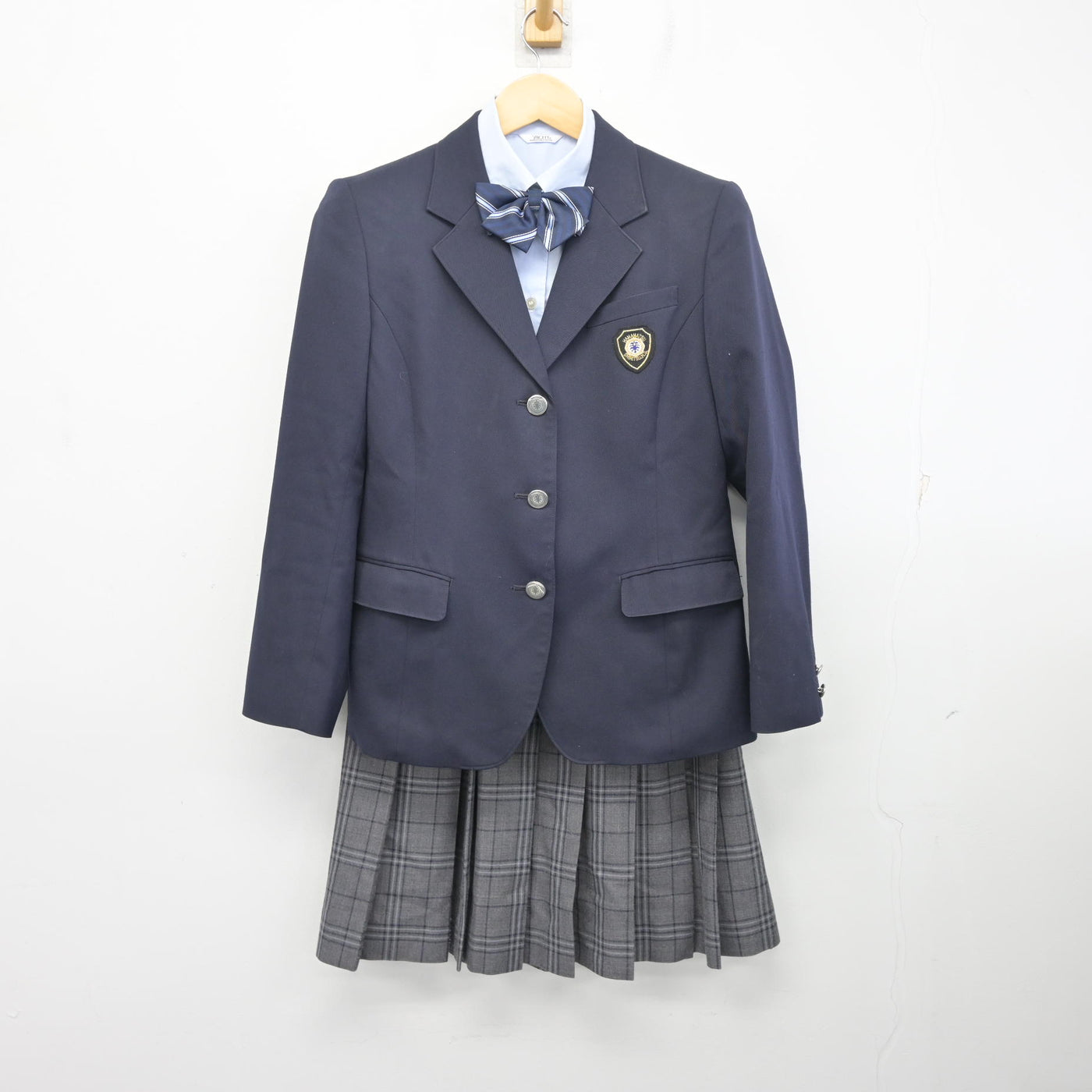 【中古】静岡県 浜松市立高等学校 女子制服 4点 (ブレザー・シャツ・スカート) sf097792