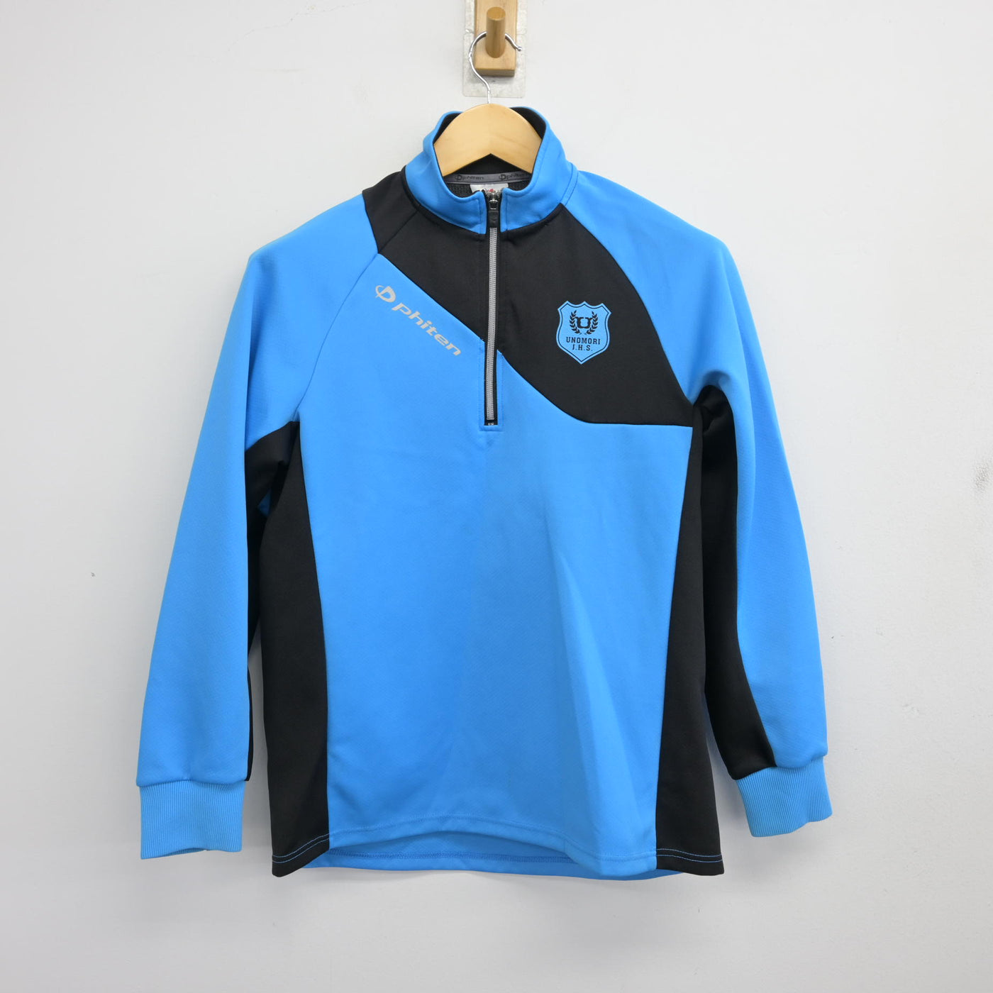 【中古】神奈川県 鵜野森中学校 女子制服 2点 (ジャージ 上・ジャージ 下) sf097799