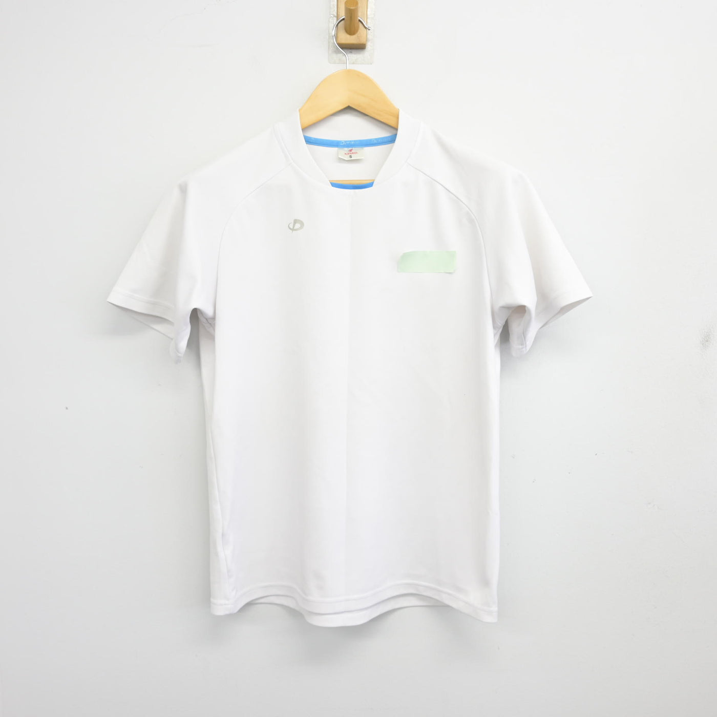 【中古】神奈川県 鵜野森中学校 女子制服 2点 (体操服 上・体操服 下) sf097801