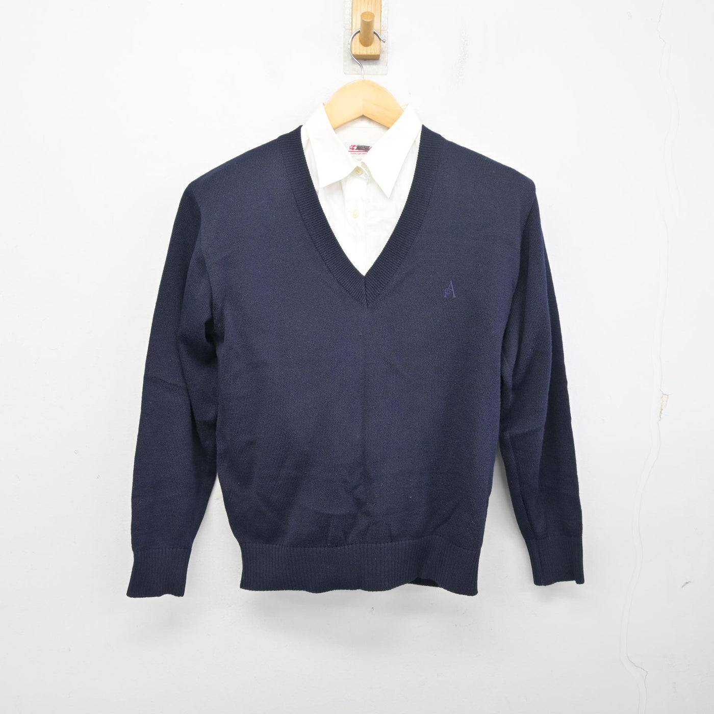 【中古】神奈川県 麻布大学附属高等学校 女子制服 3点 (ニット・シャツ) sf097806
