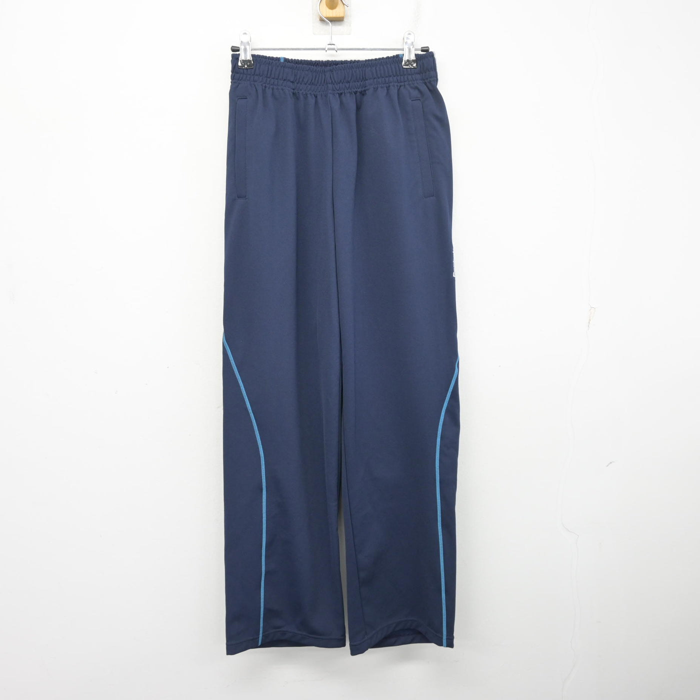 【中古】神奈川県 麻布大学附属高等学校 女子制服 3点 (ジャージ 上・体操服 上・ジャージ 下) sf097820