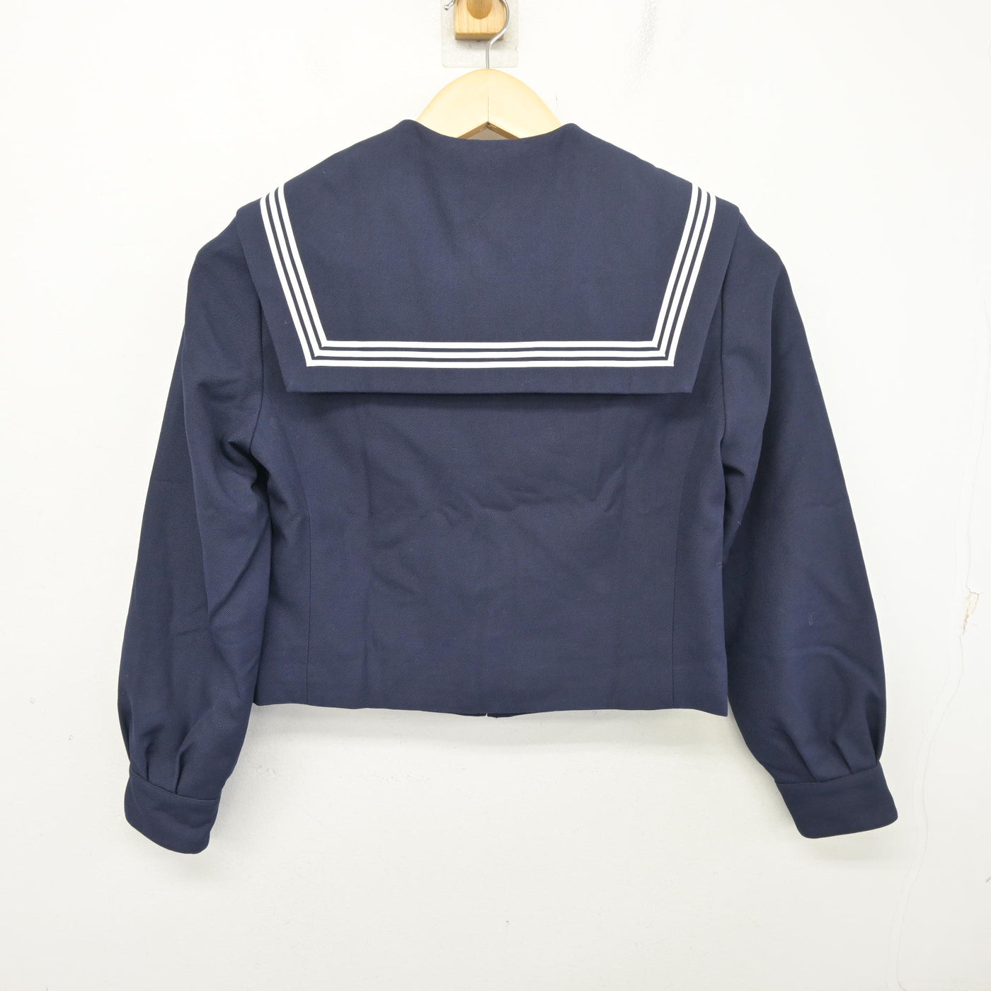 【中古】愛知県 一宮市立大和中学校 女子制服 2点 (セーラー服・スカート) sf097829
