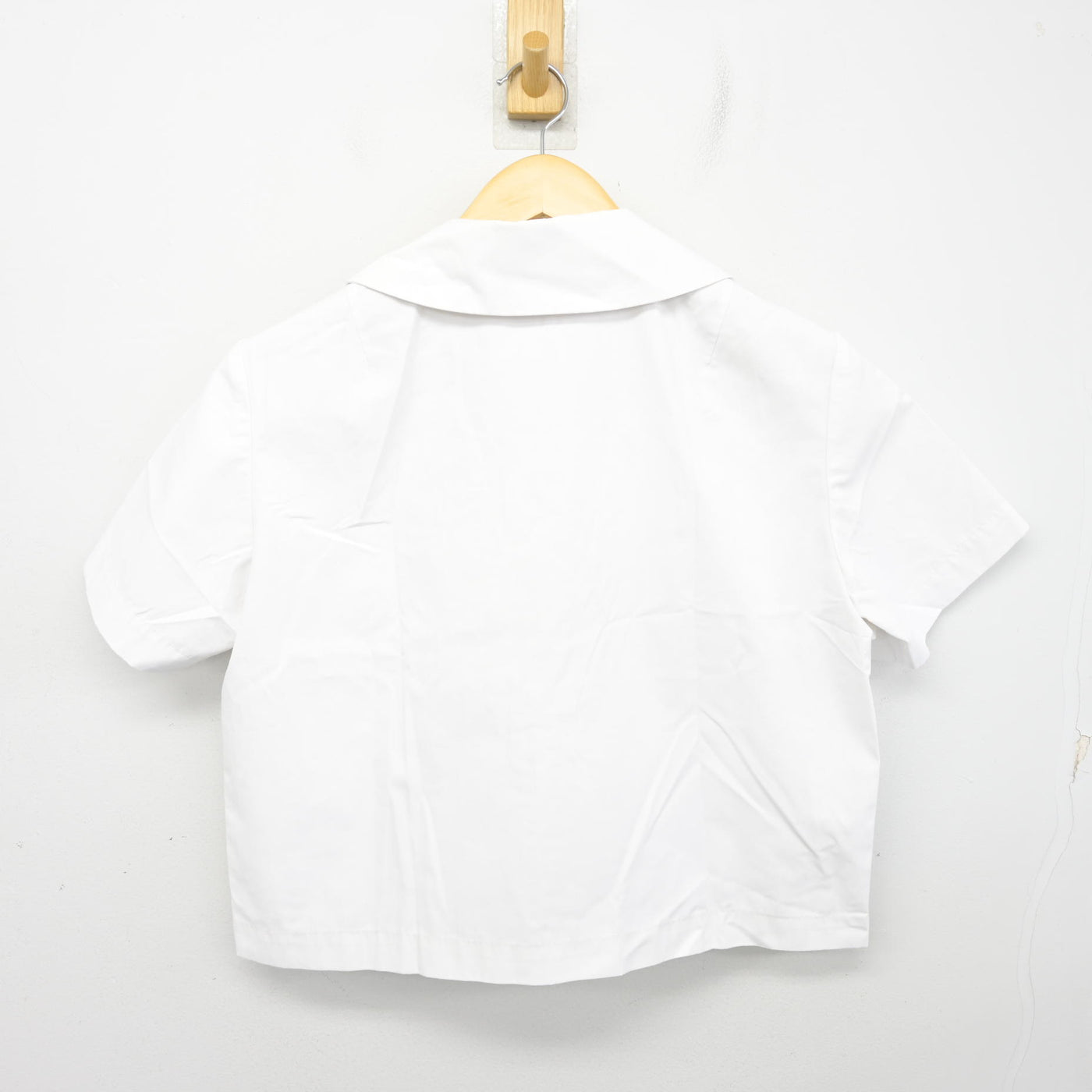 【中古】佐賀県 佐賀東高等学校 女子制服 3点 (セーラー服・スカート) sf097840