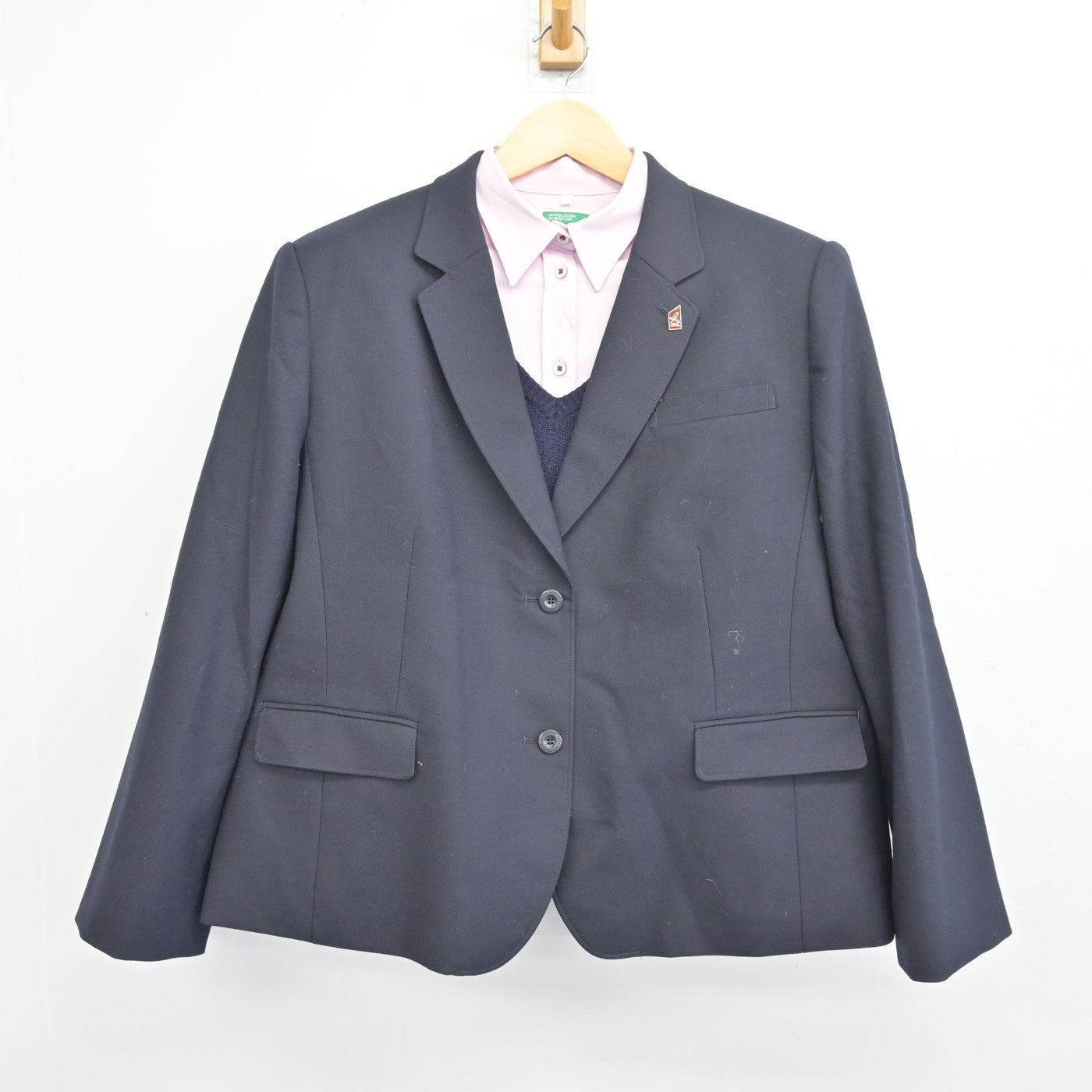 【中古】大阪府 大阪高等学校 女子制服 3点 (ブレザー・シャツ・ニット) sf097870