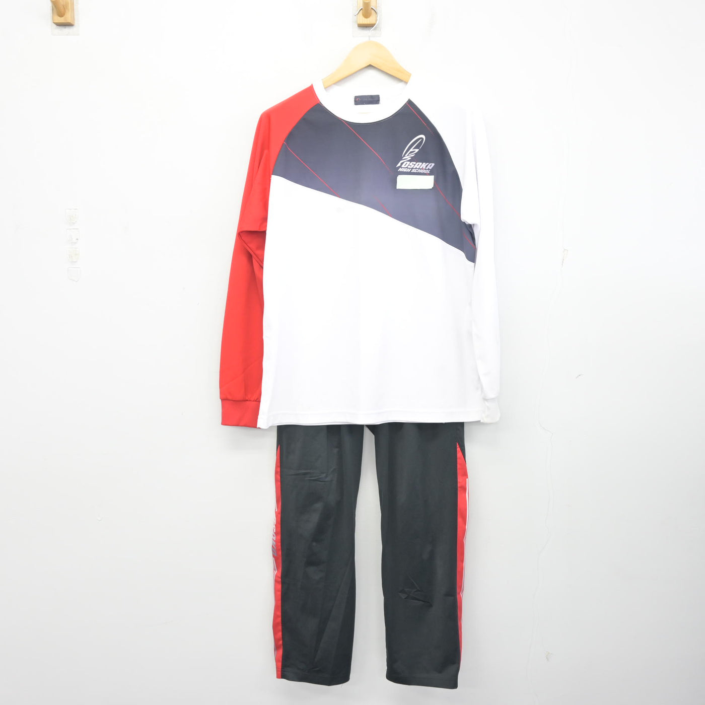 【中古】大阪府 大阪高等学校 女子制服 2点 (体操服 上・ジャージ 下) sf097875