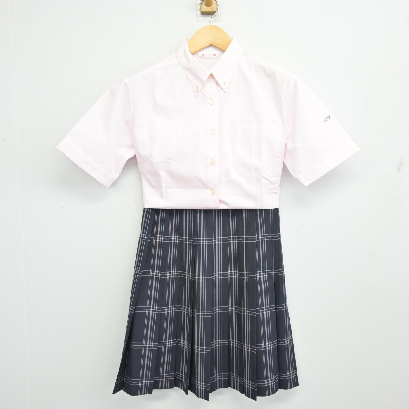 【中古】大阪府 大阪偕星学園高等学校 女子制服 2点 (シャツ・スカート) sf097885