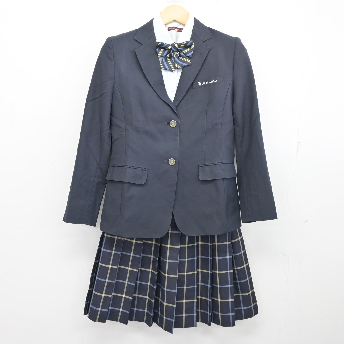 【中古】愛媛県 聖カタリナ学園高等学校 女子制服 4点 (ブレザー・シャツ・スカート) sf097905