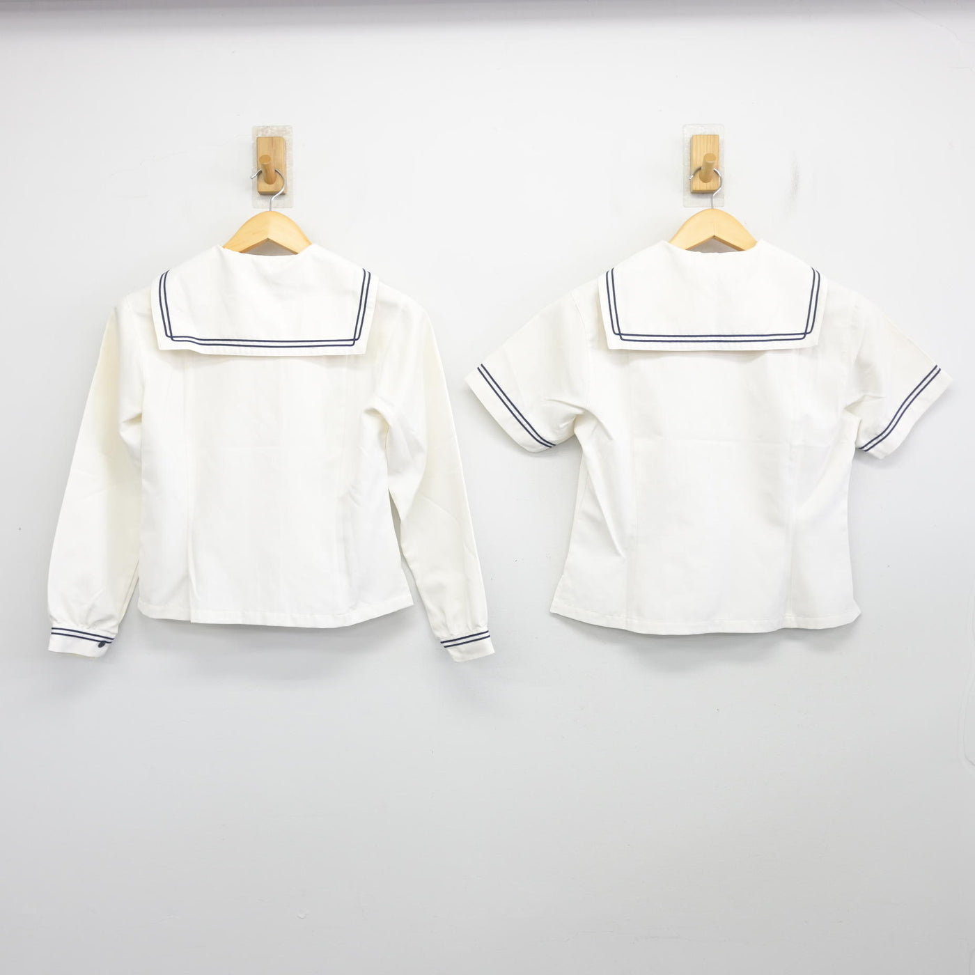 【中古】愛媛県 聖カタリナ学園高等学校 女子制服 2点 (セーラー服・セーラー服) sf097908