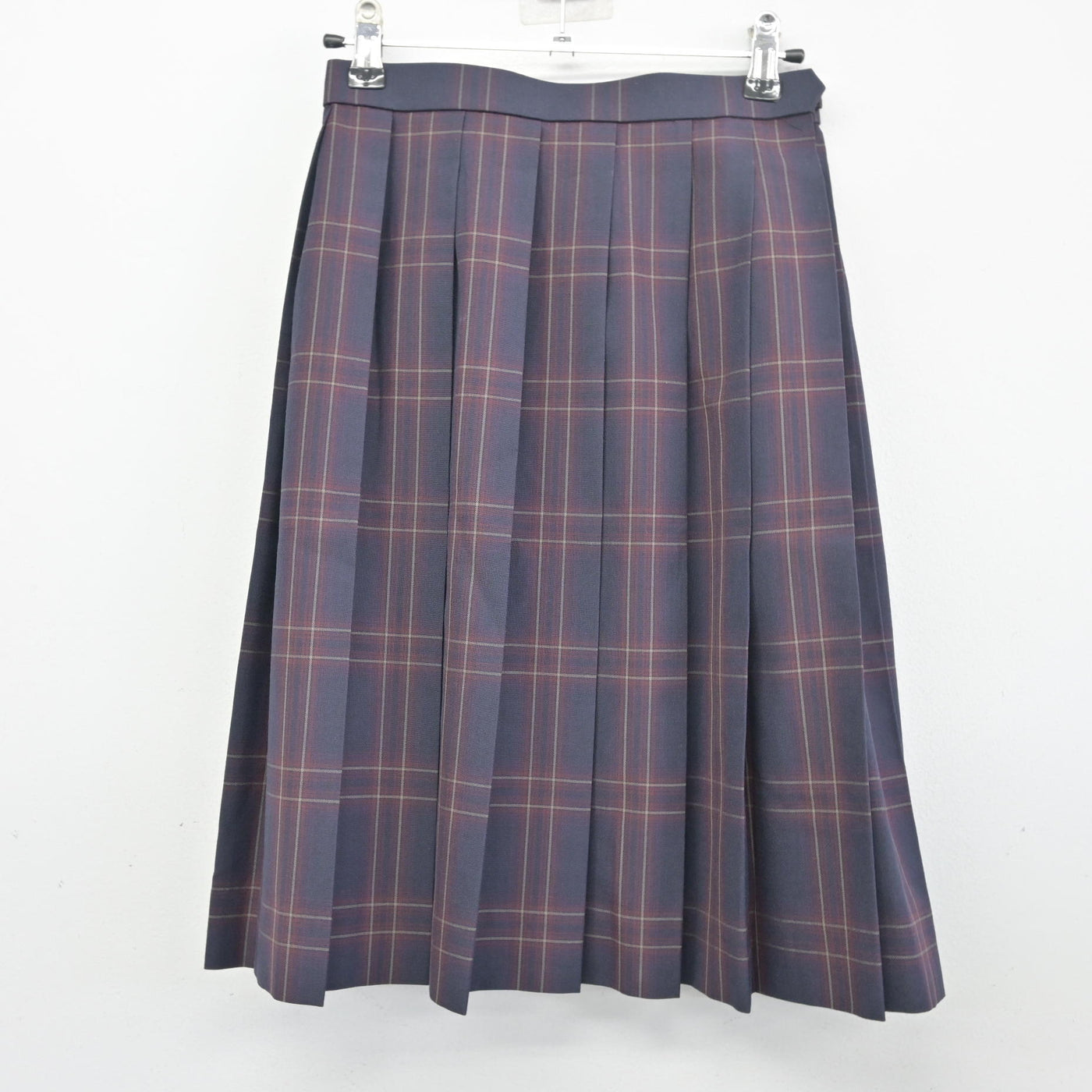 【中古】埼玉県 庄和高等学校 女子制服 3点 (ニットベスト・スカート) sf097913