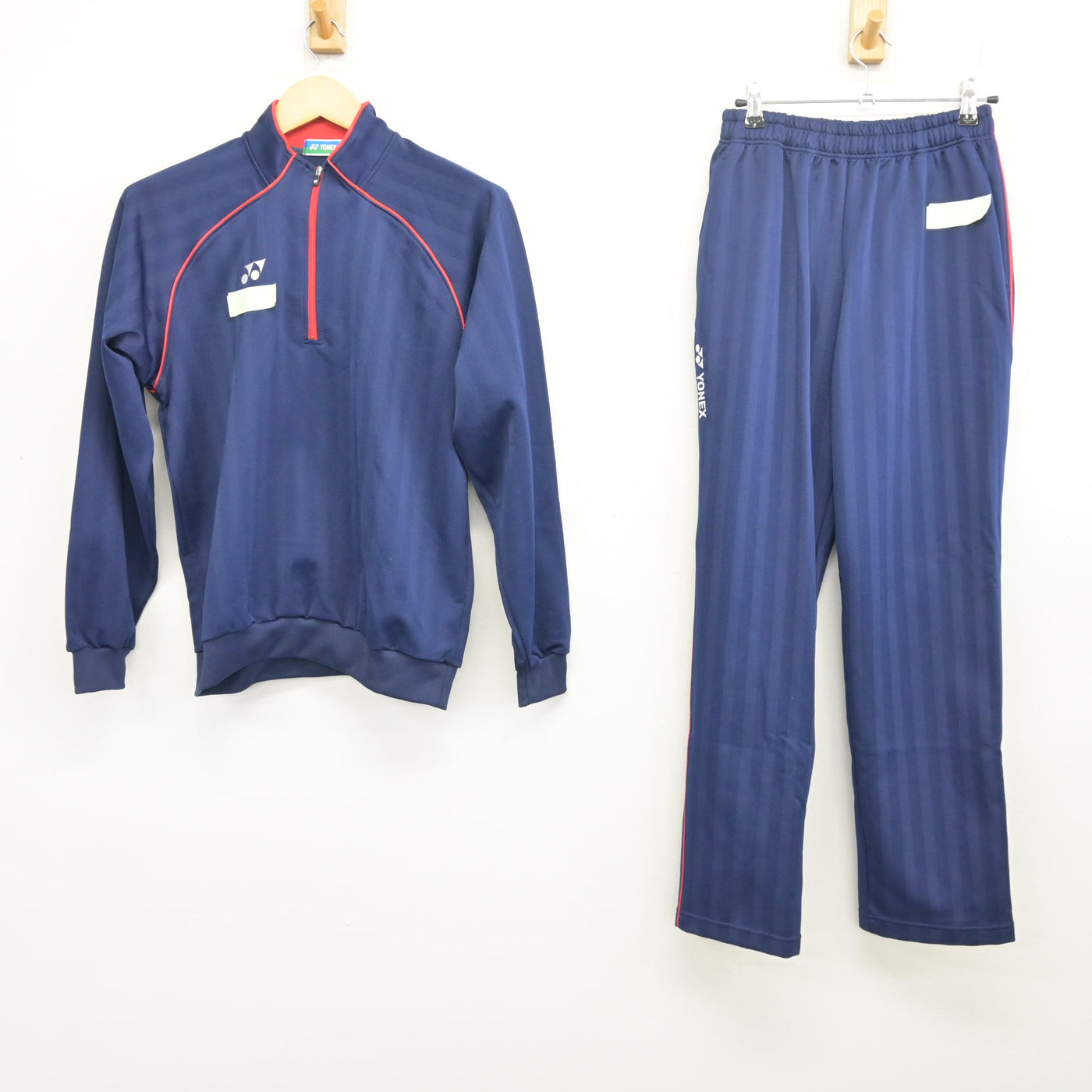 【中古】大阪府 大阪ビジネスフロンティア高等学校 女子制服 2点 (ジャージ 上・ジャージ 下) sf097926
