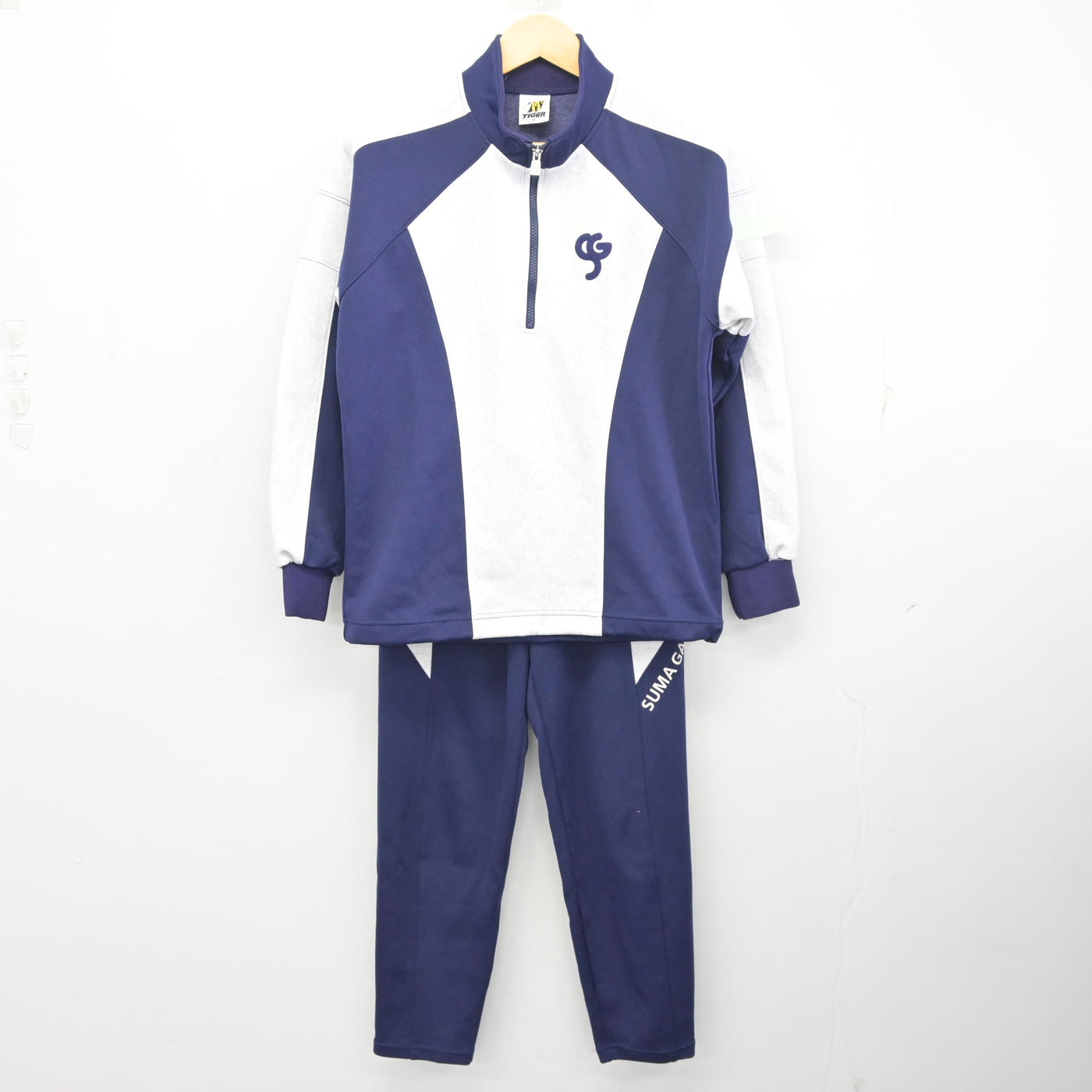 【中古】兵庫県 須磨学園高等学校 女子制服 2点 (ジャージ 上・ジャージ 下) sf097961