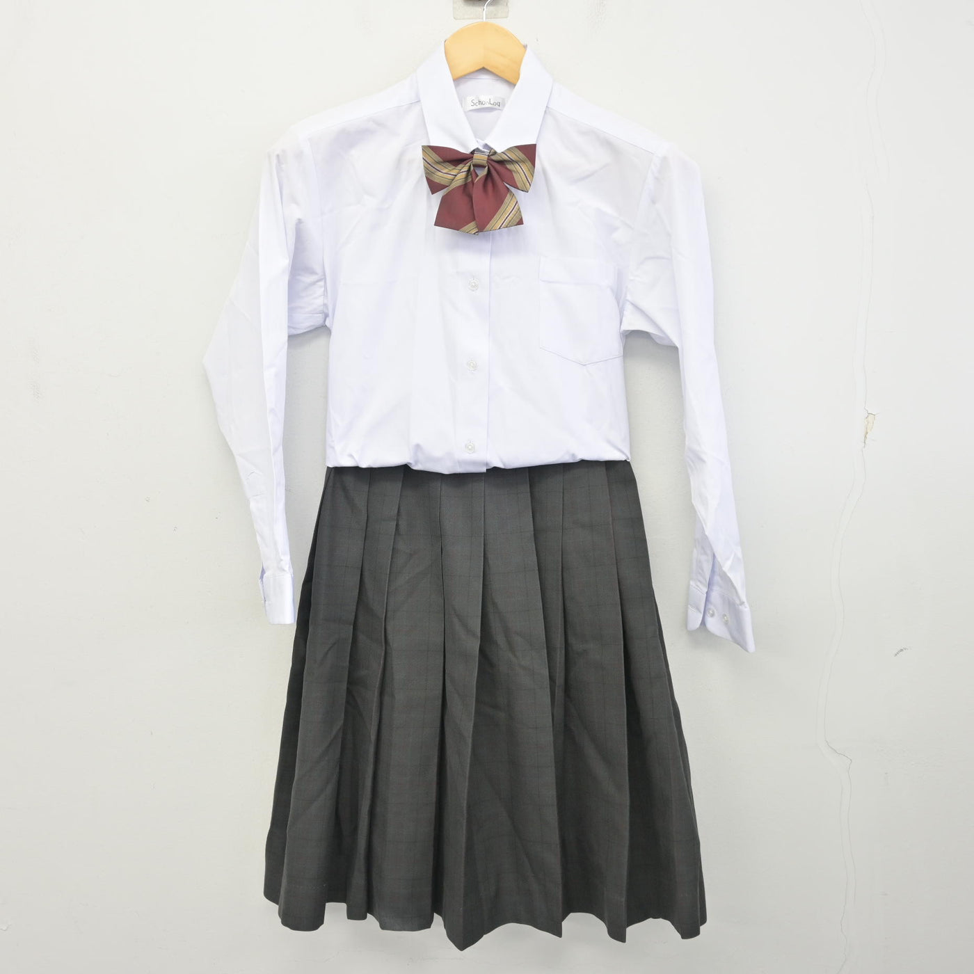 【中古】京都府 洛北高等学校 女子制服 4点 (ブレザー・シャツ・スカート) sf097966