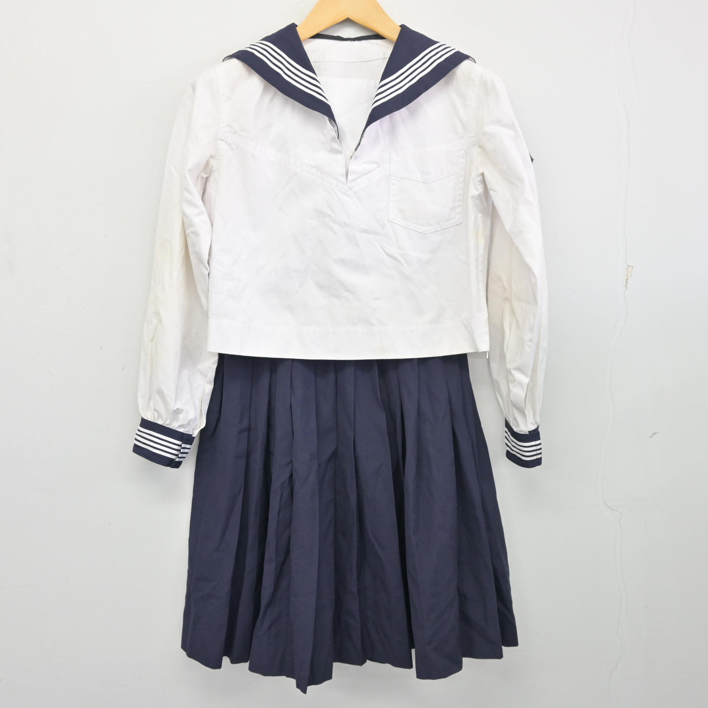 【中古】宮城県 常盤木学園高等学校 女子制服 3点 (セーラー服・スカート) sf097977